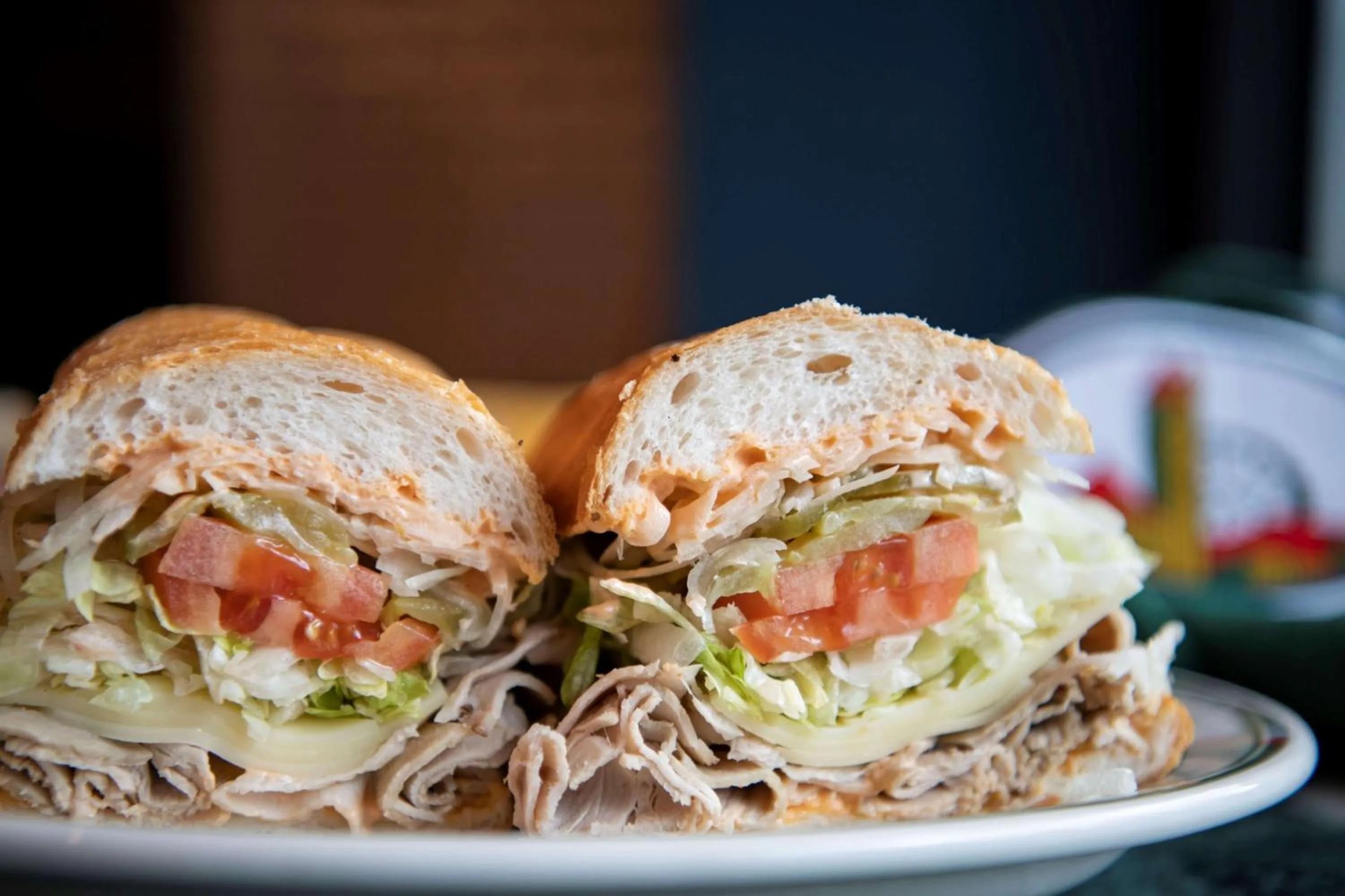 Restaurant/places to eat in St. Louis Union Station Hotel, Curio Collection by Hilton