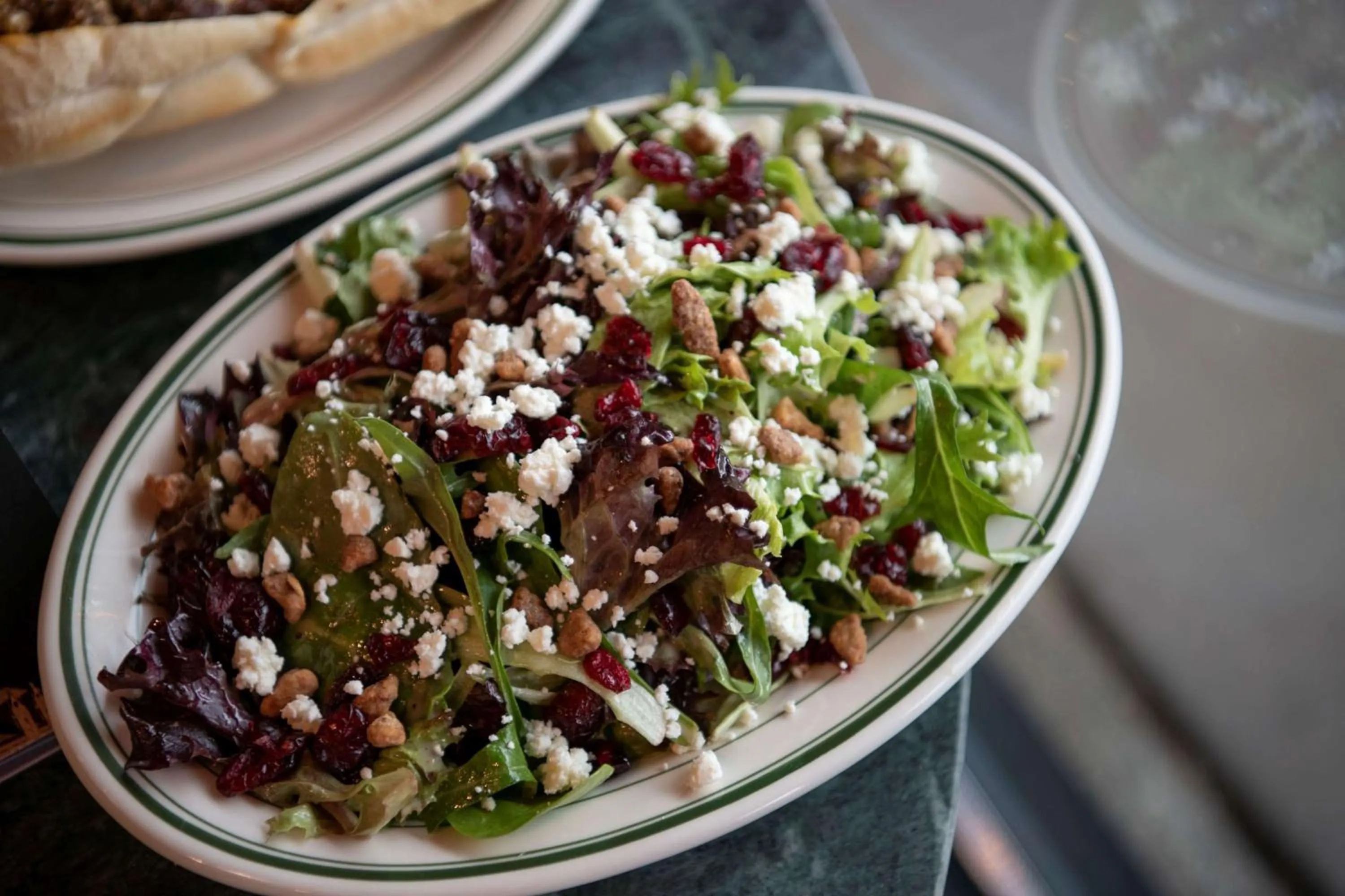 Restaurant/places to eat in St. Louis Union Station Hotel, Curio Collection by Hilton