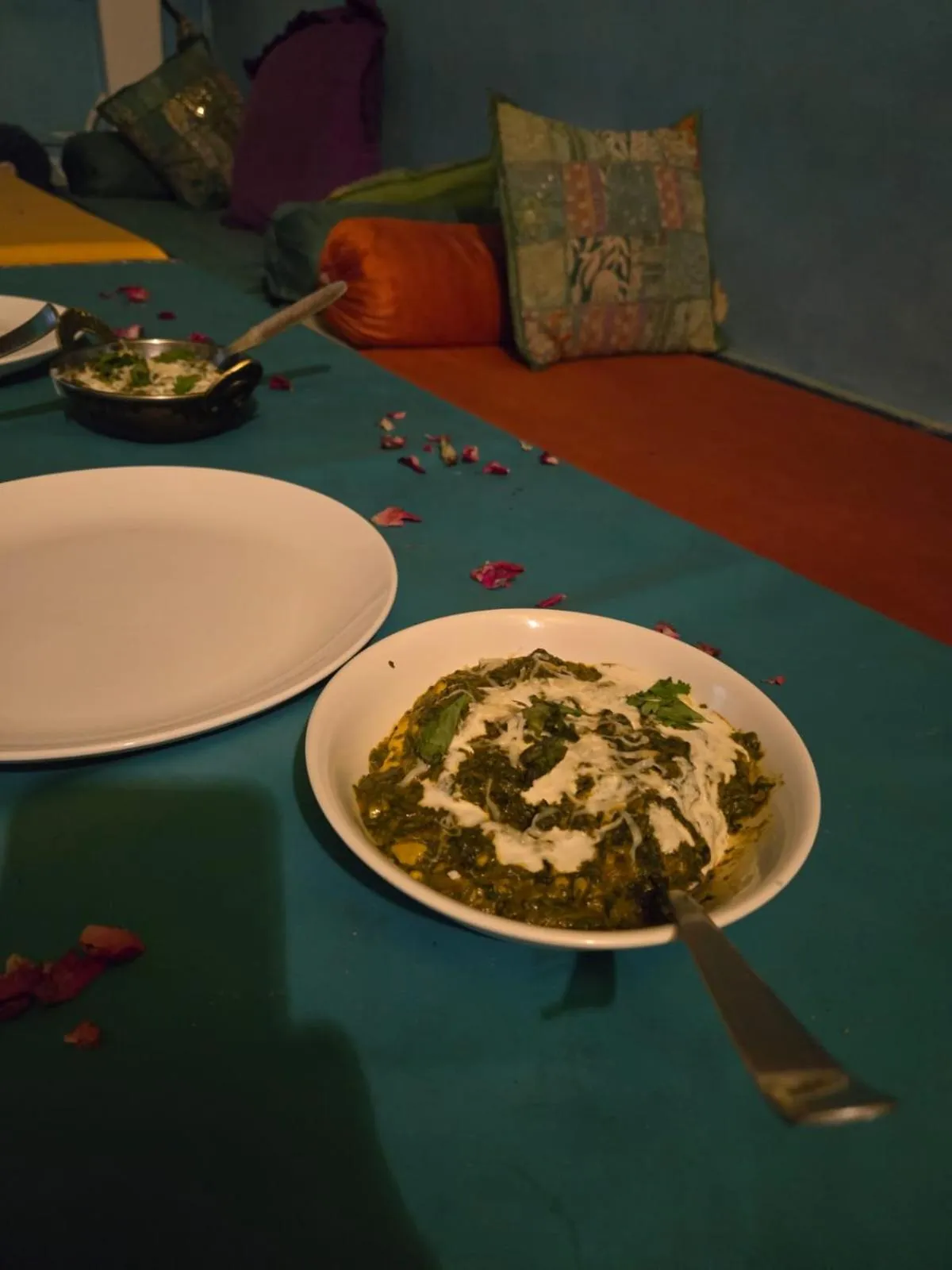 Food and drinks in Blue Eye Hostel