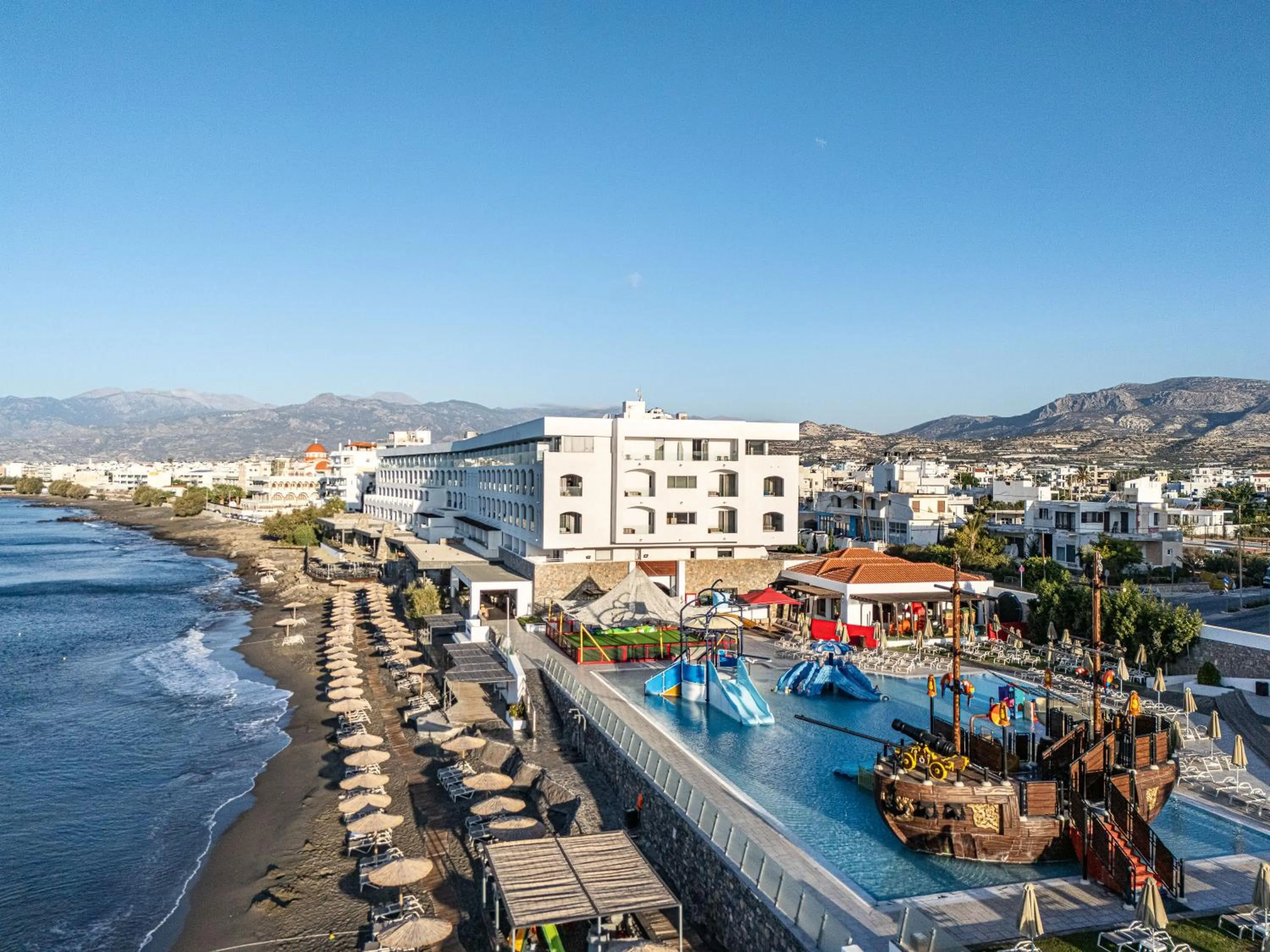 Bird's eye view in Petra Mare