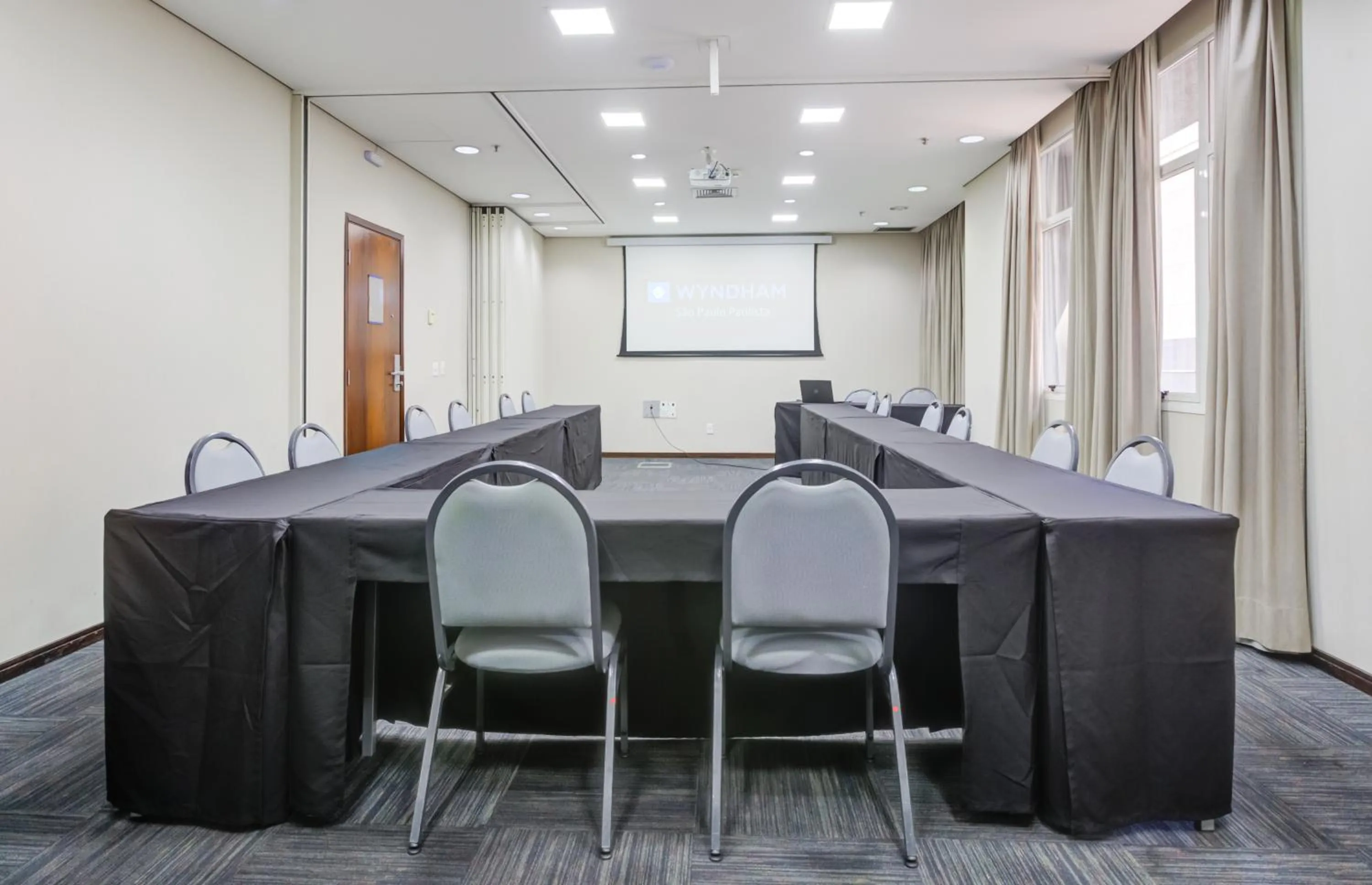 Meeting/conference room in Wyndham Sao Paulo Paulista