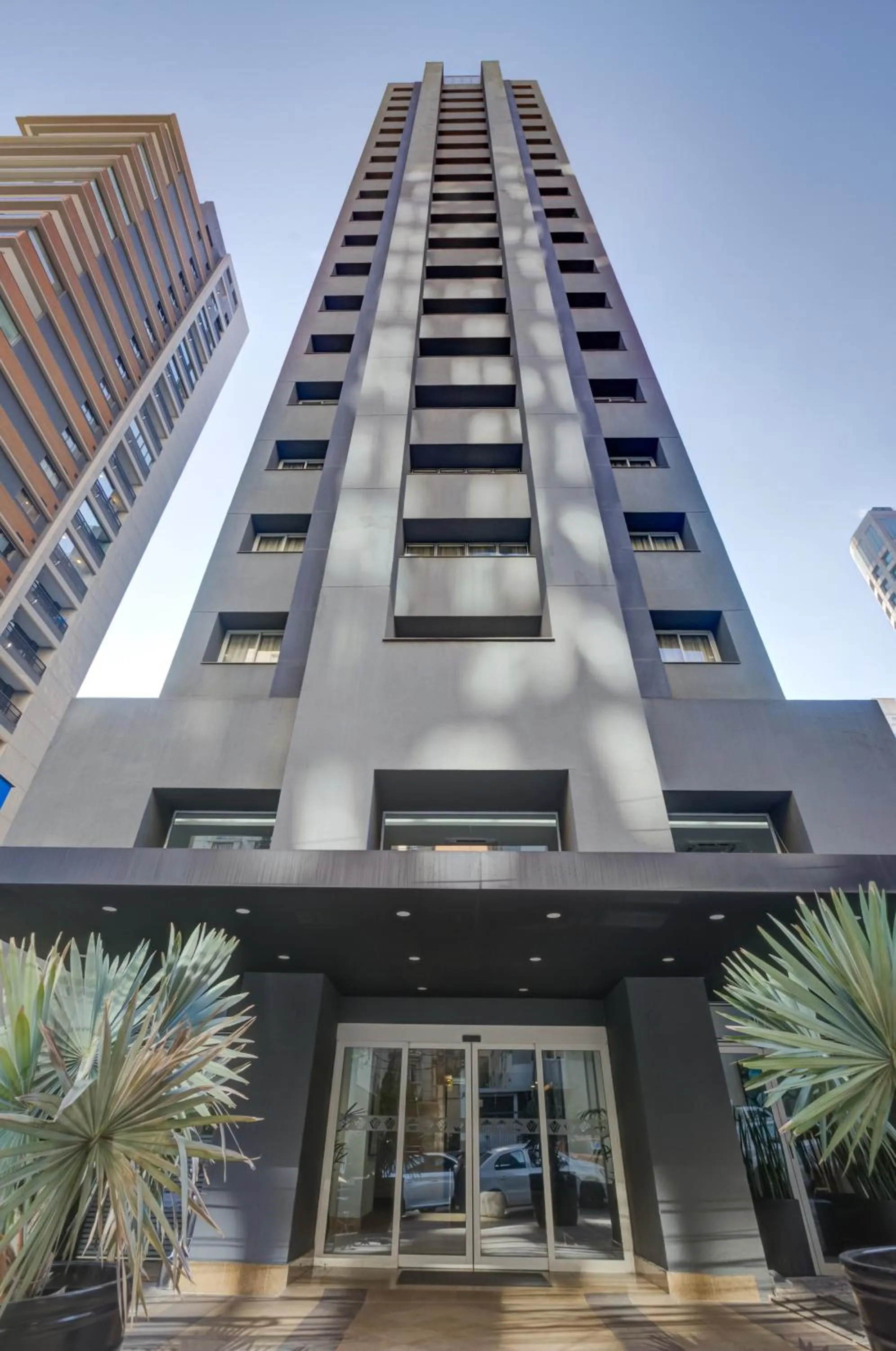 Facade/entrance in Wyndham Sao Paulo Paulista