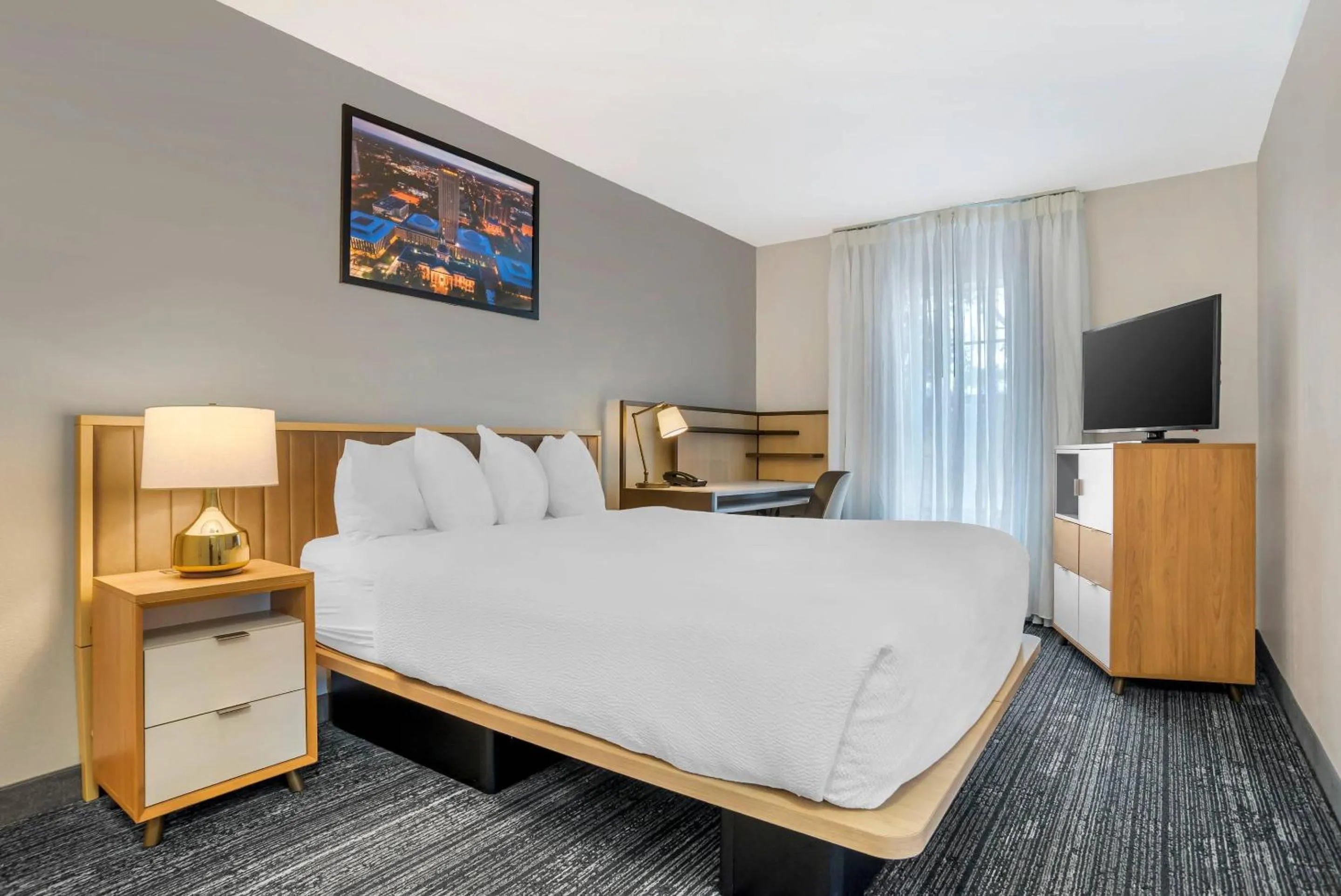 Bedroom, Bed in Alluxsuites at 1876, an Ascend Collection Hotel