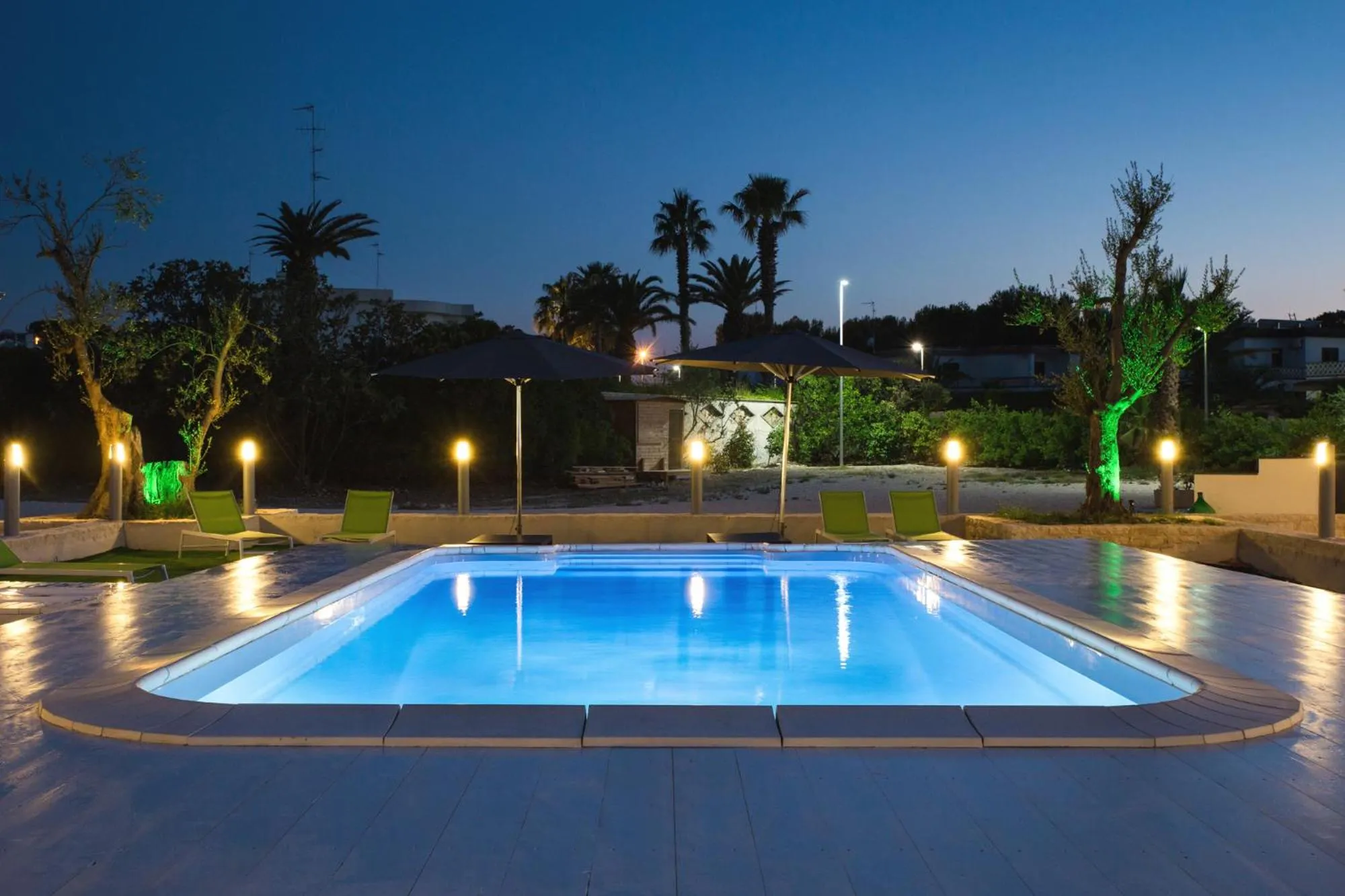 Swimming pool in Bed & Breakfast del Faro