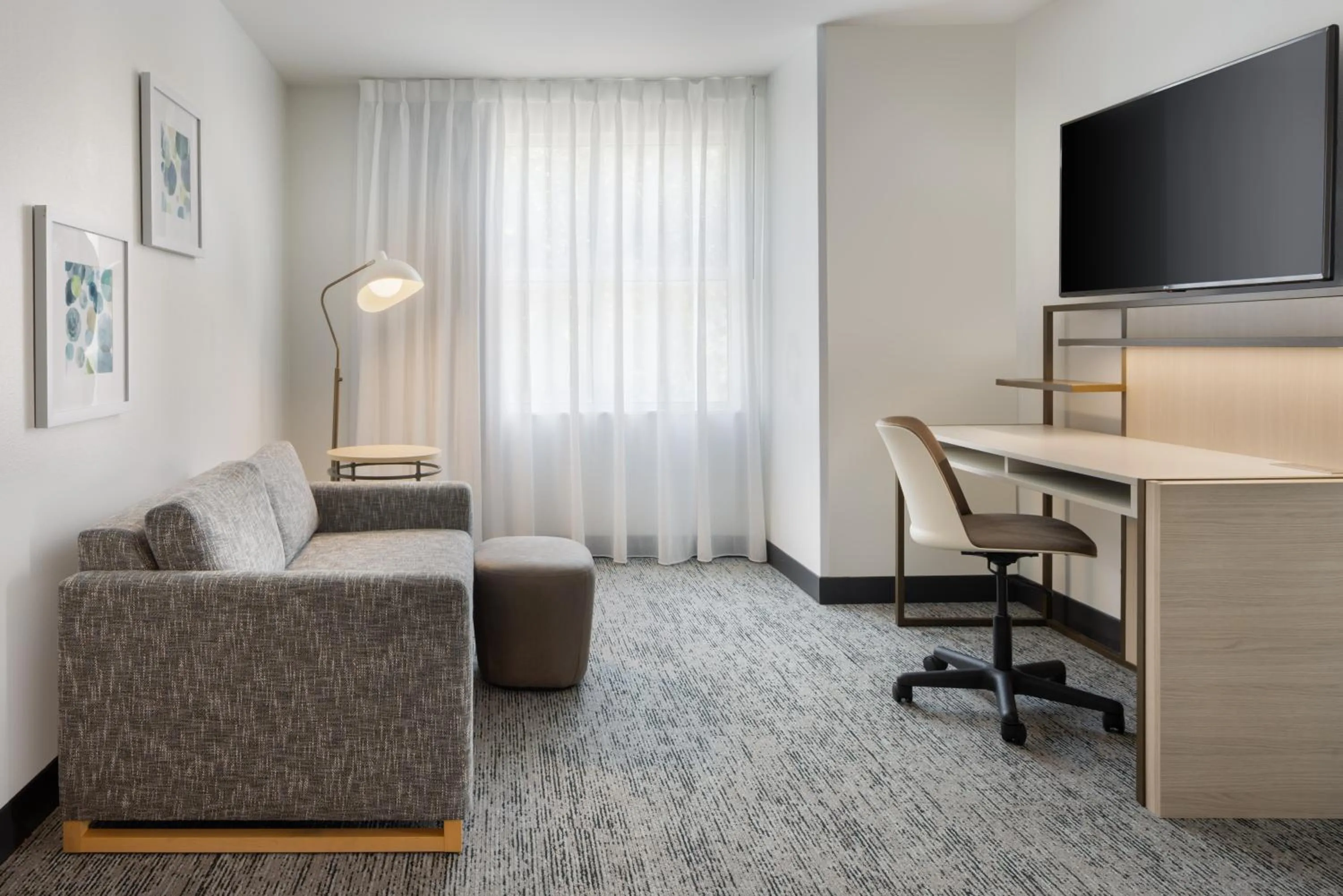 TV and multimedia in TownePlace Suites Tampa Westshore/Airport