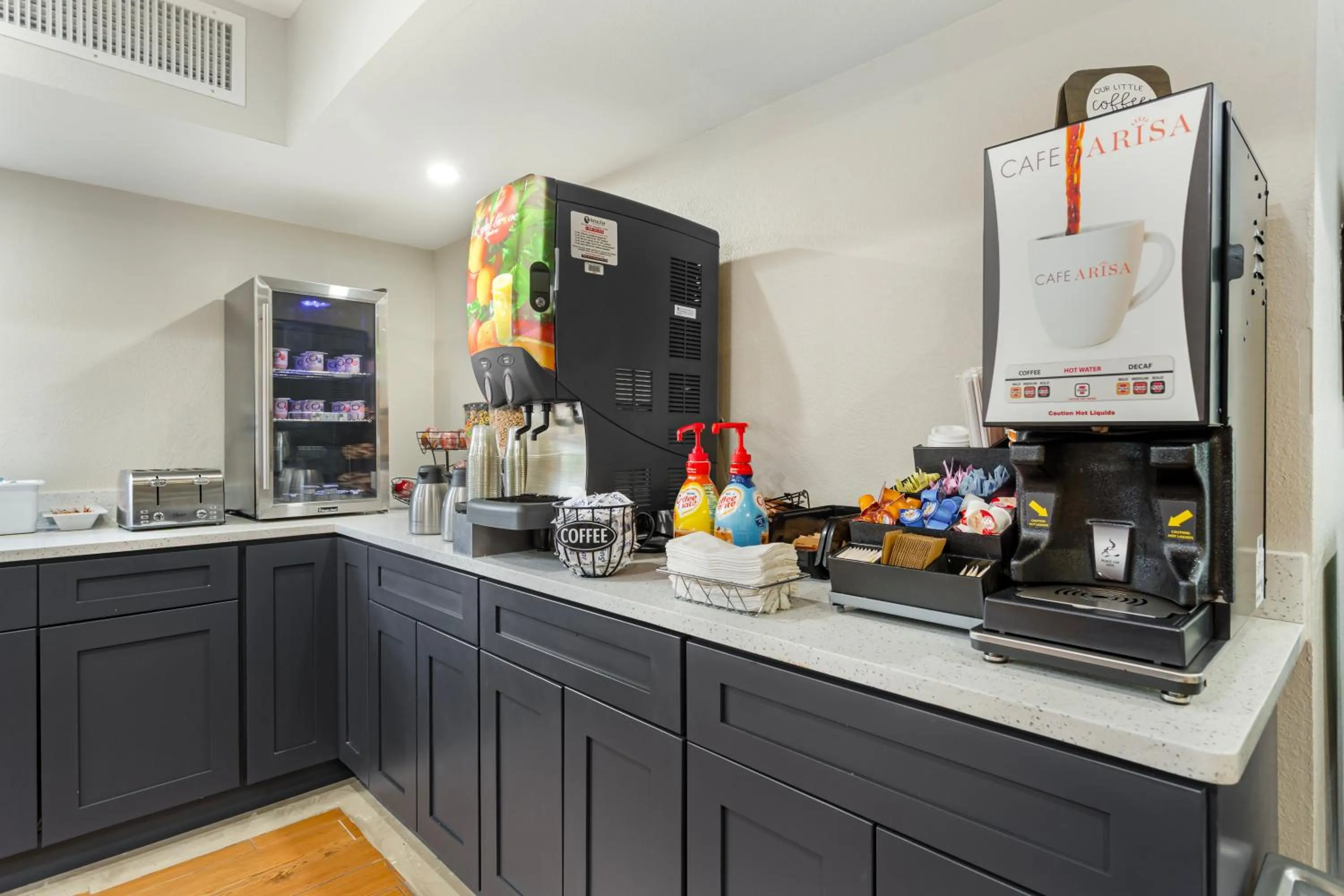 Breakfast in MainStay Suites Tampa Moffitt-USF