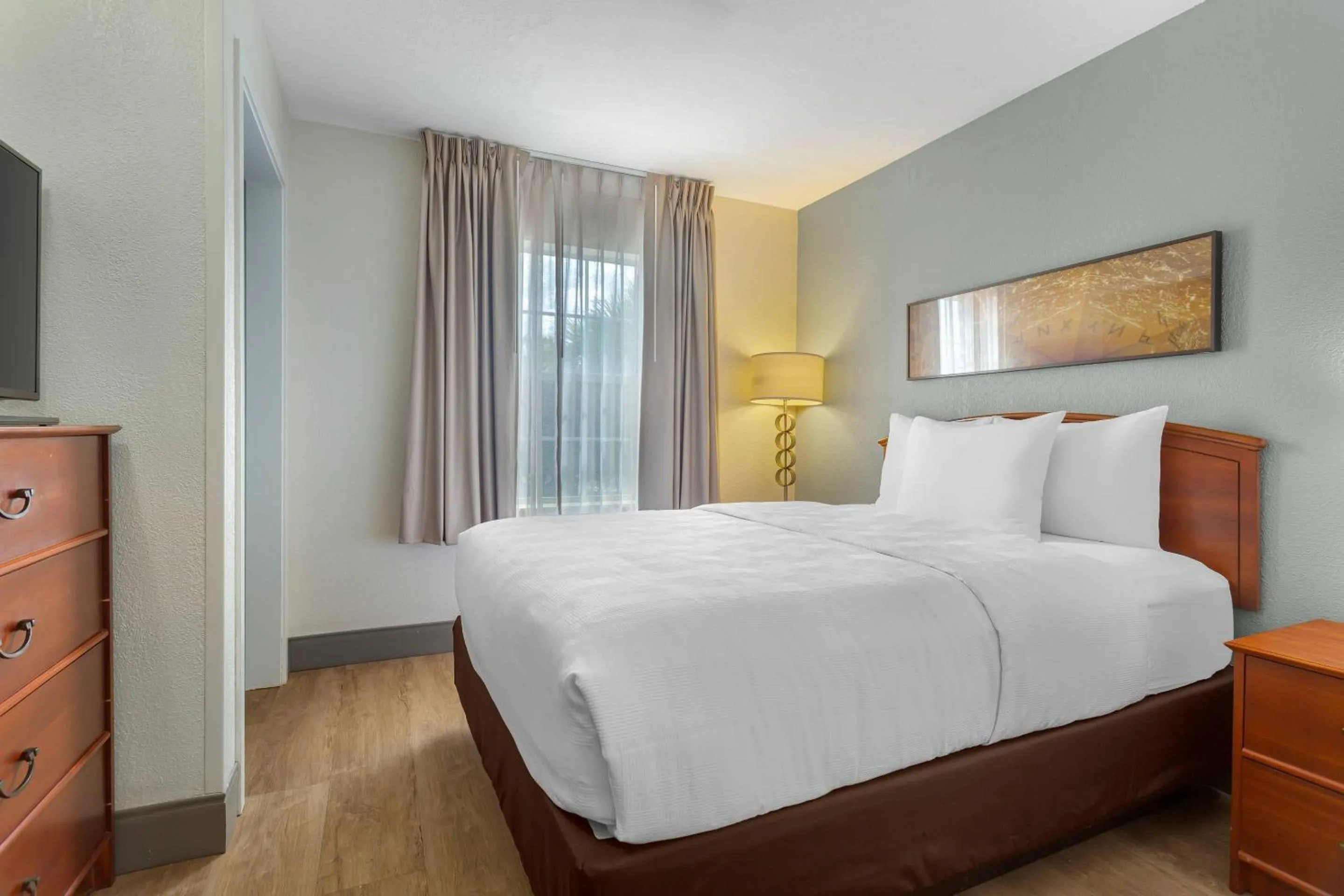 Bedroom, Bed in MainStay Suites Tampa Moffitt-USF