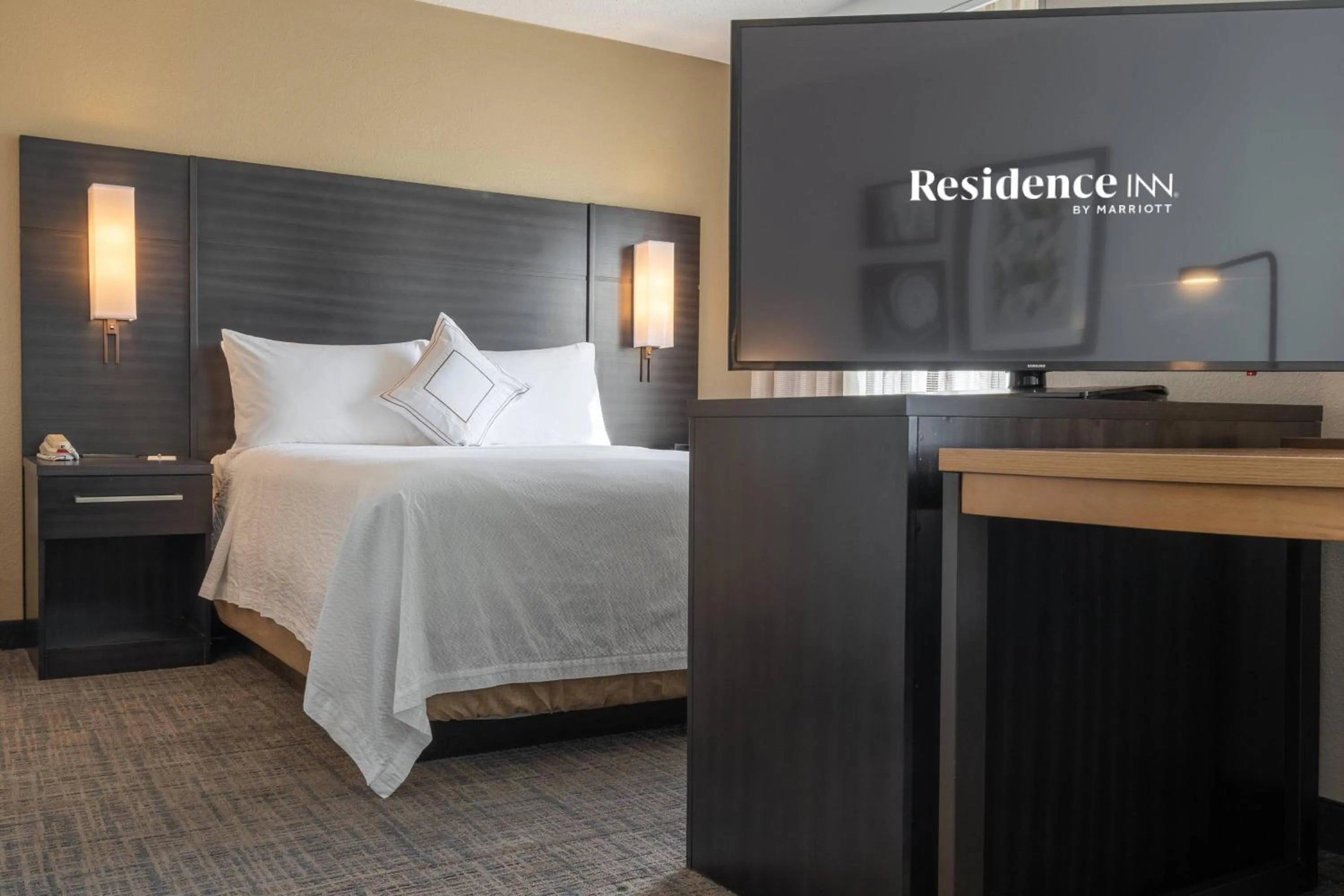 Photo of the whole room, Bed in Residence Inn by Marriott Princeton at Carnegie Center