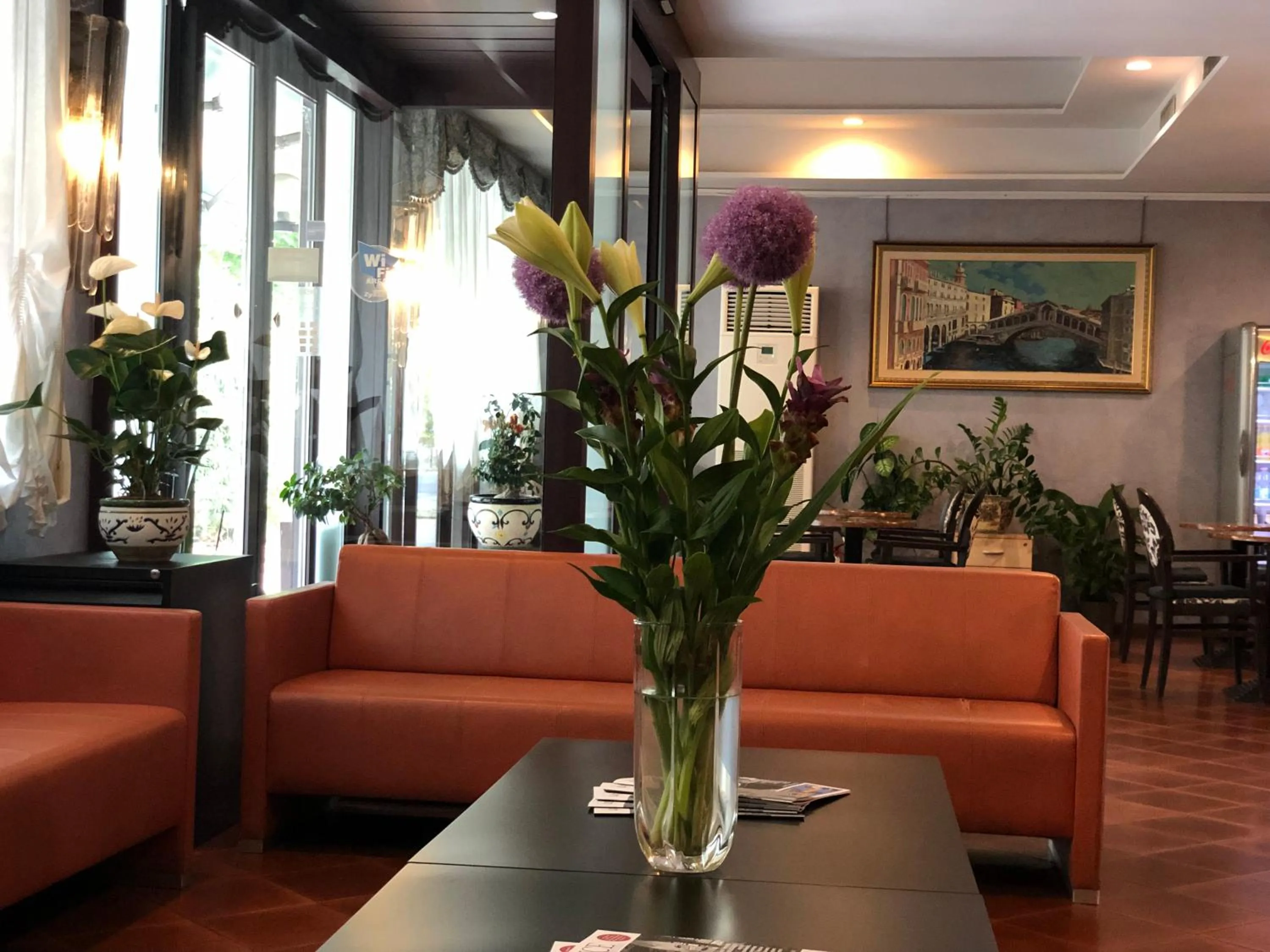 Lobby or reception in Hotel Vienna