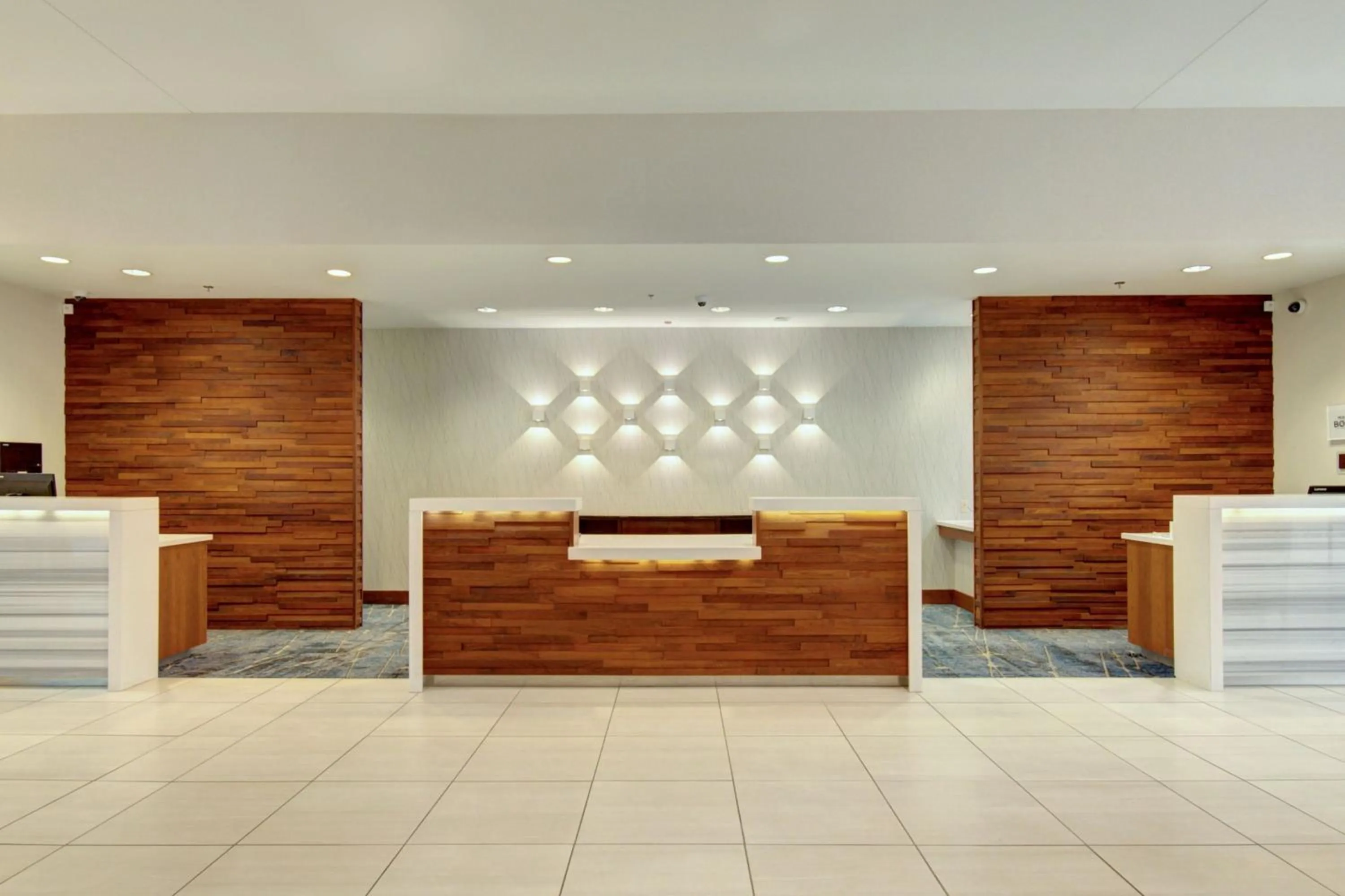 Lobby or reception in Tulsa Marriott Southern Hills