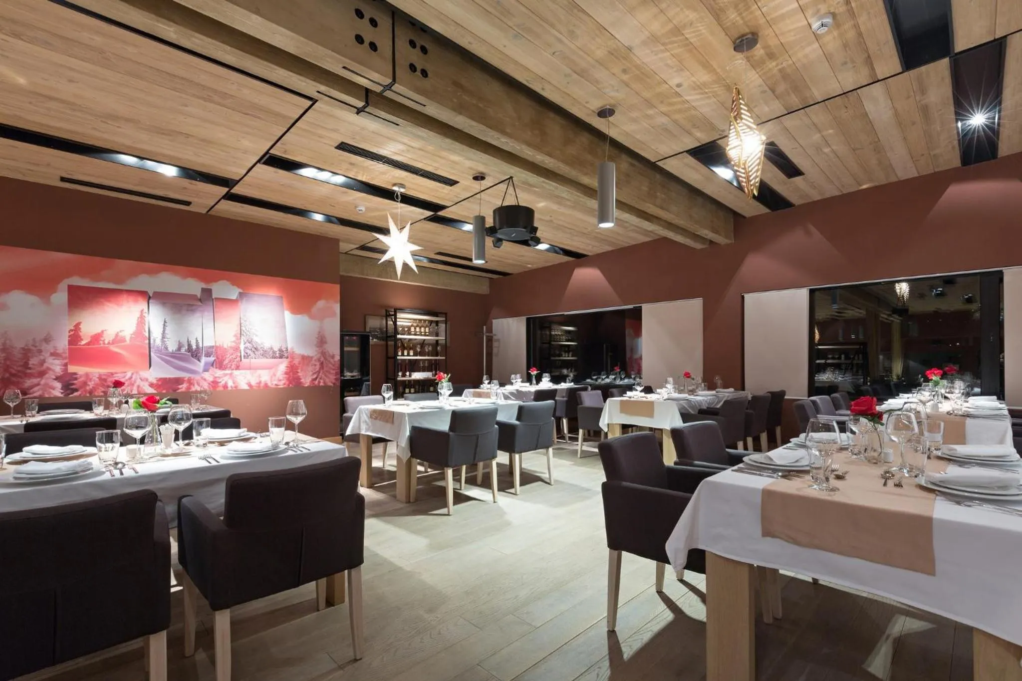 Restaurant/places to eat in Apartment for 4 persons at Luxhotel