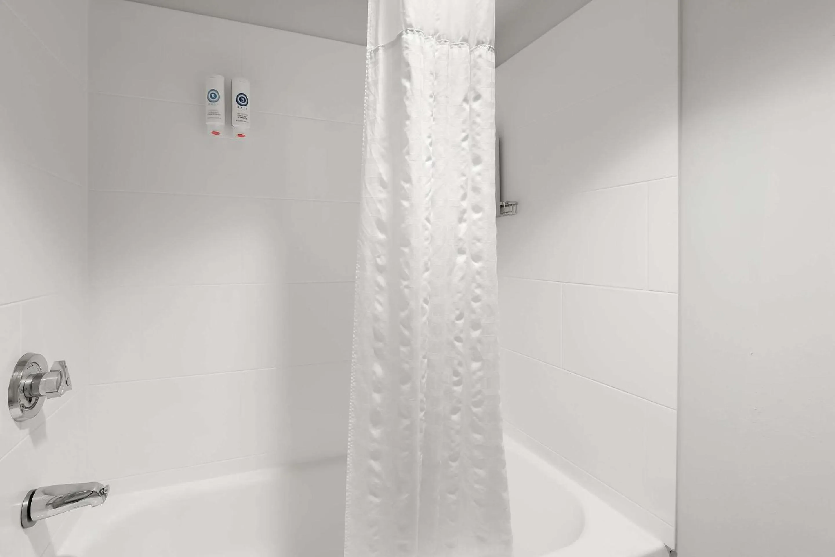 Bedroom in Comfort Inn & Suites near Kino Sports Complex