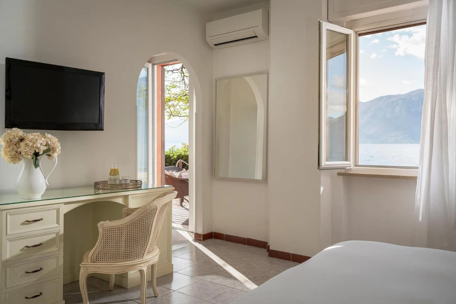 Bedroom, Bed in La Caletta Hotel Bolognese