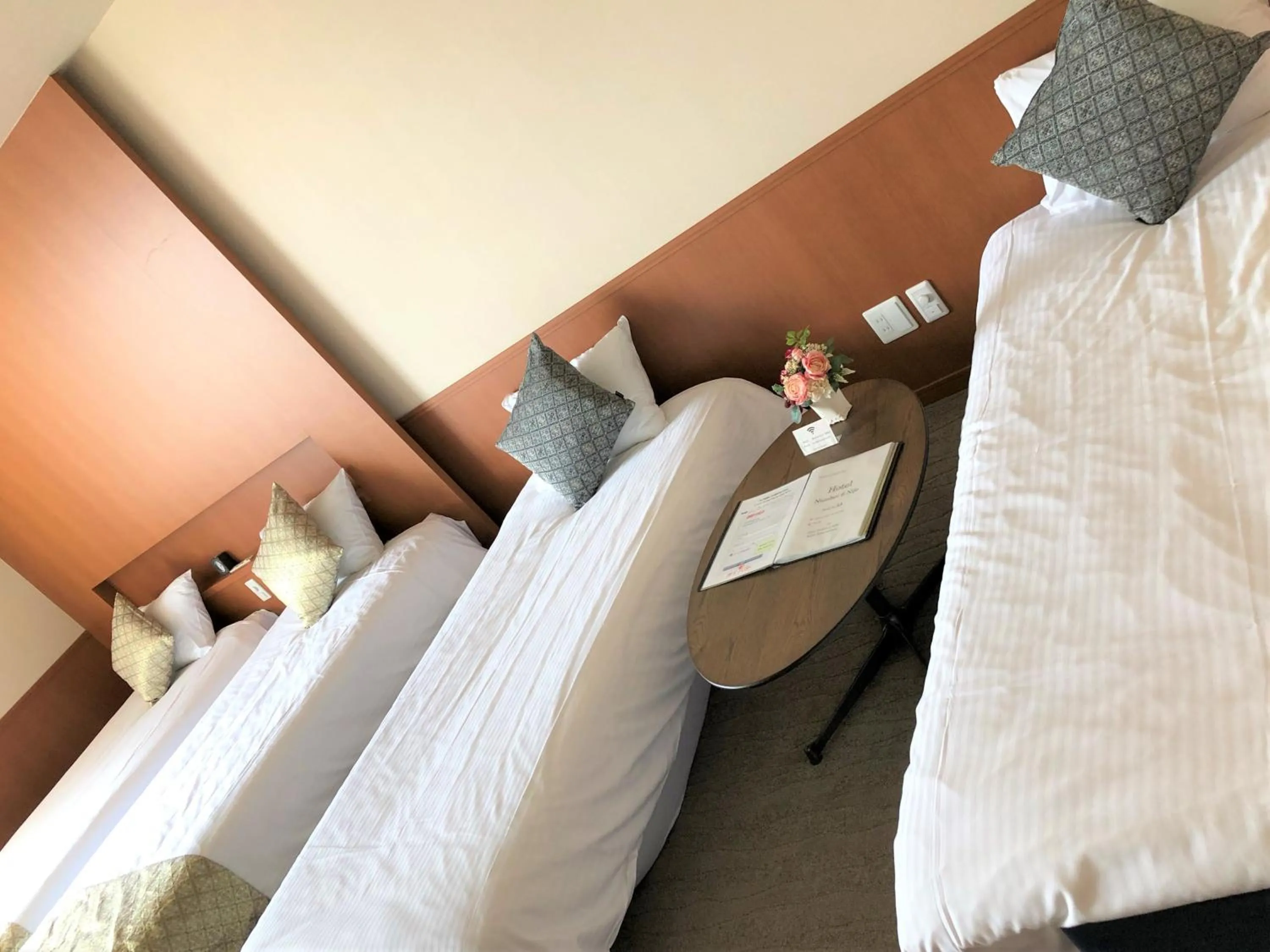 Bed in Number 6 Nijo