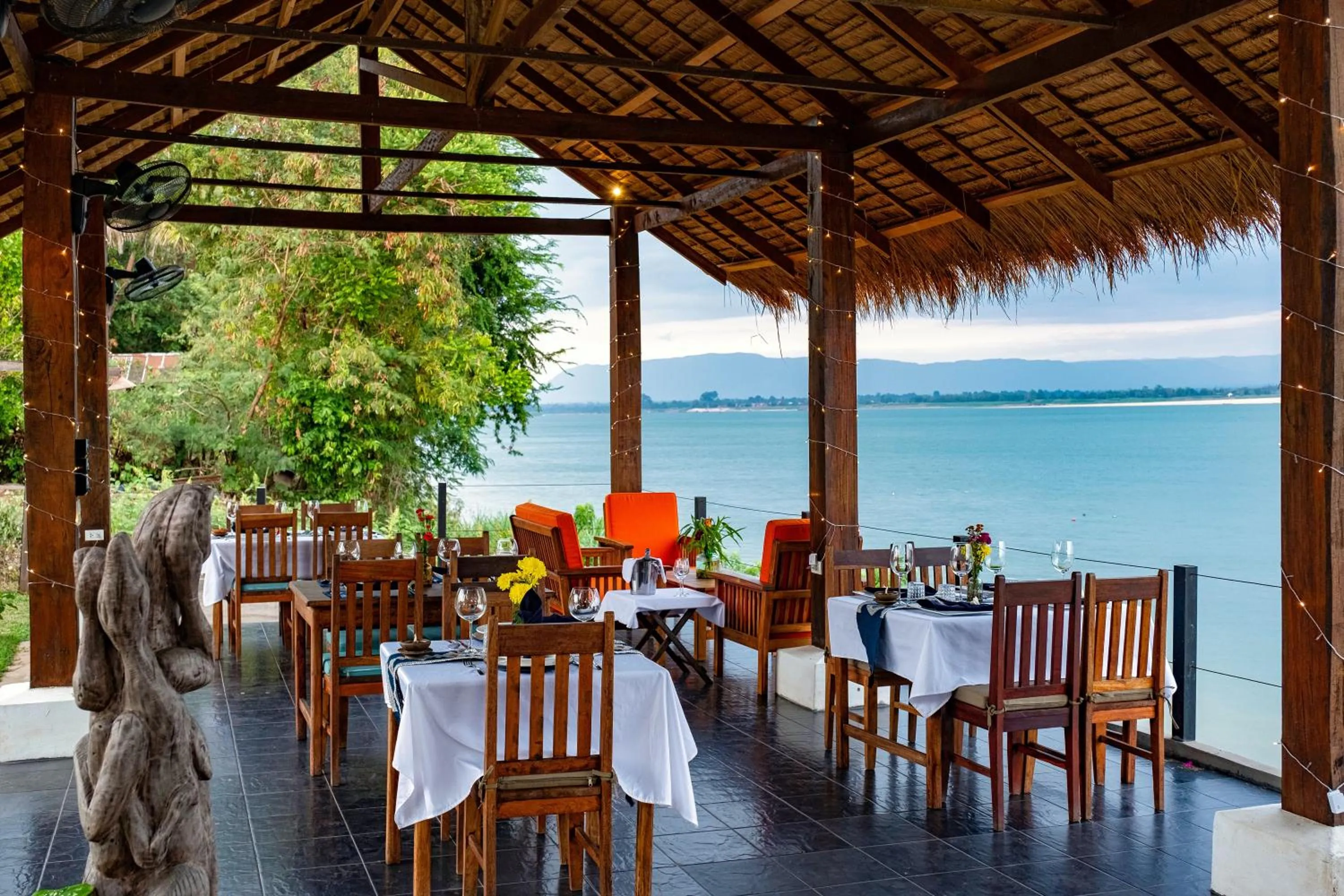 Restaurant/places to eat in Residence Bassac