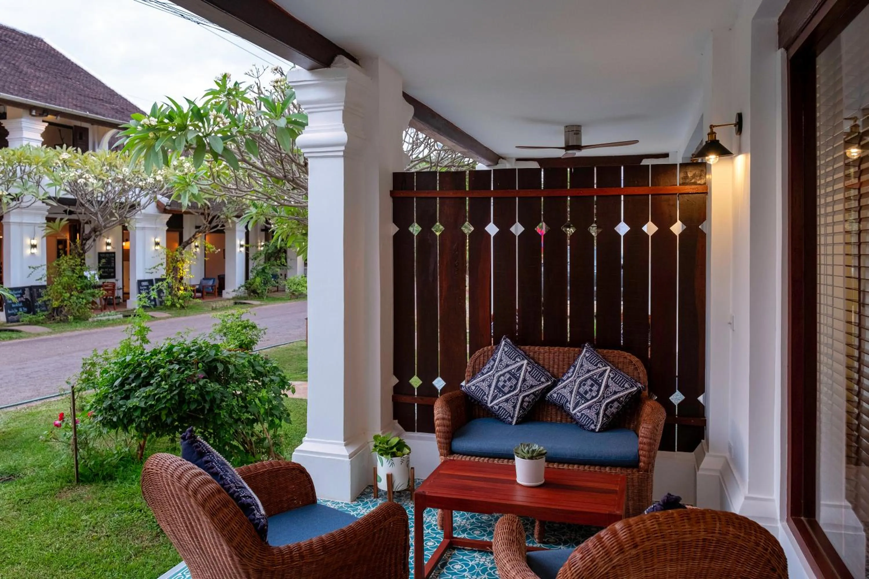 Patio in Residence Bassac