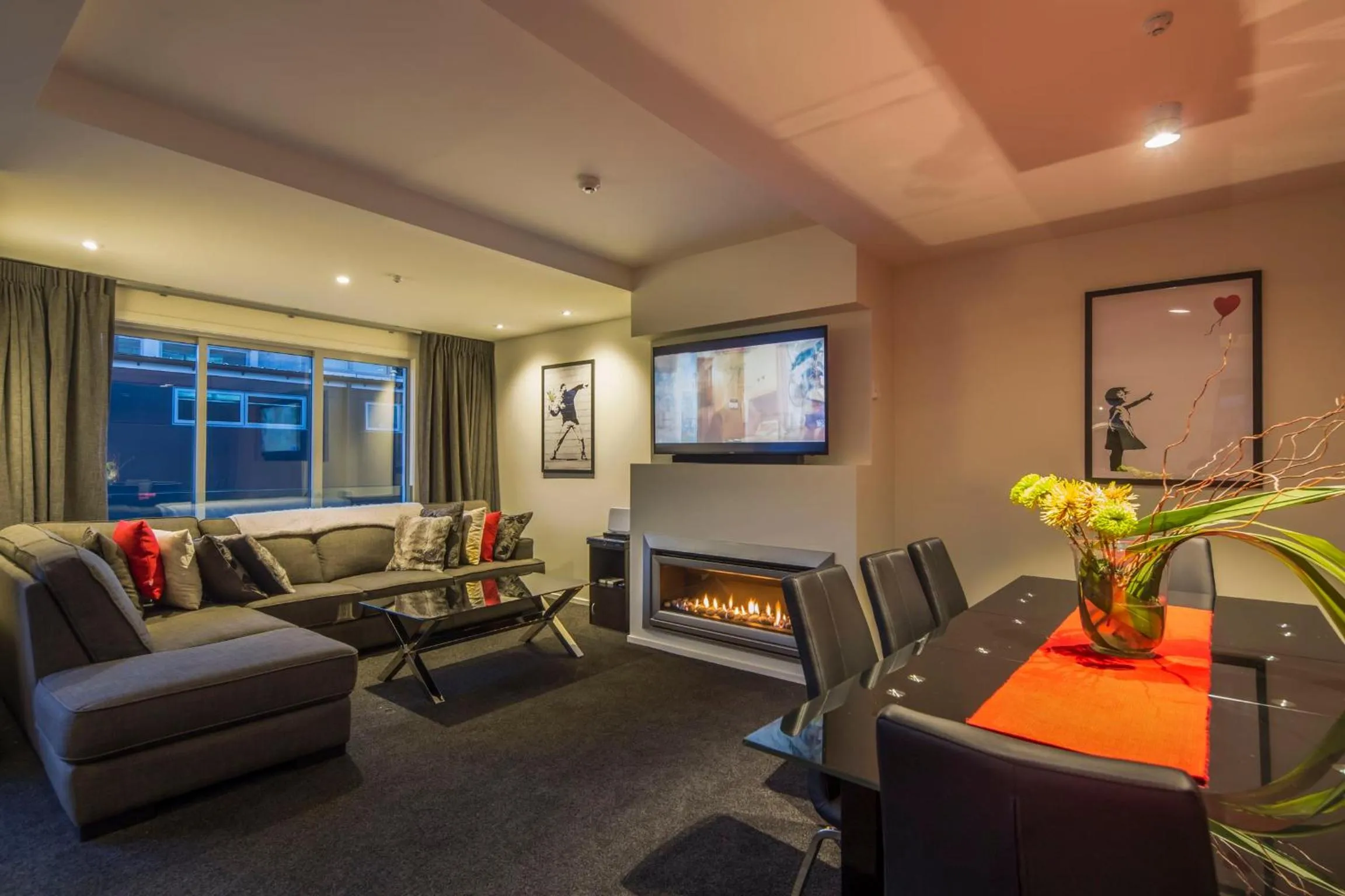 Central Queenstown Melbourne St Apartment