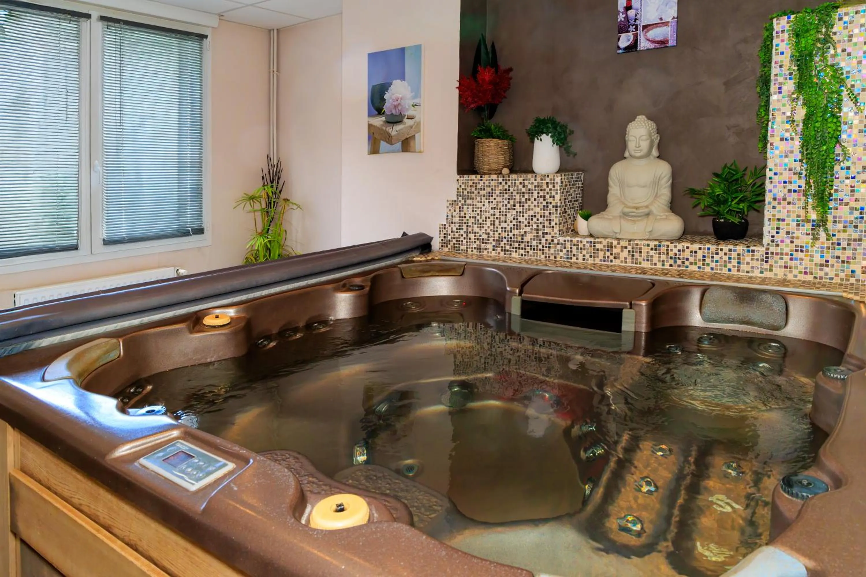 Logis Central Hôtel - Restaurant & Spa