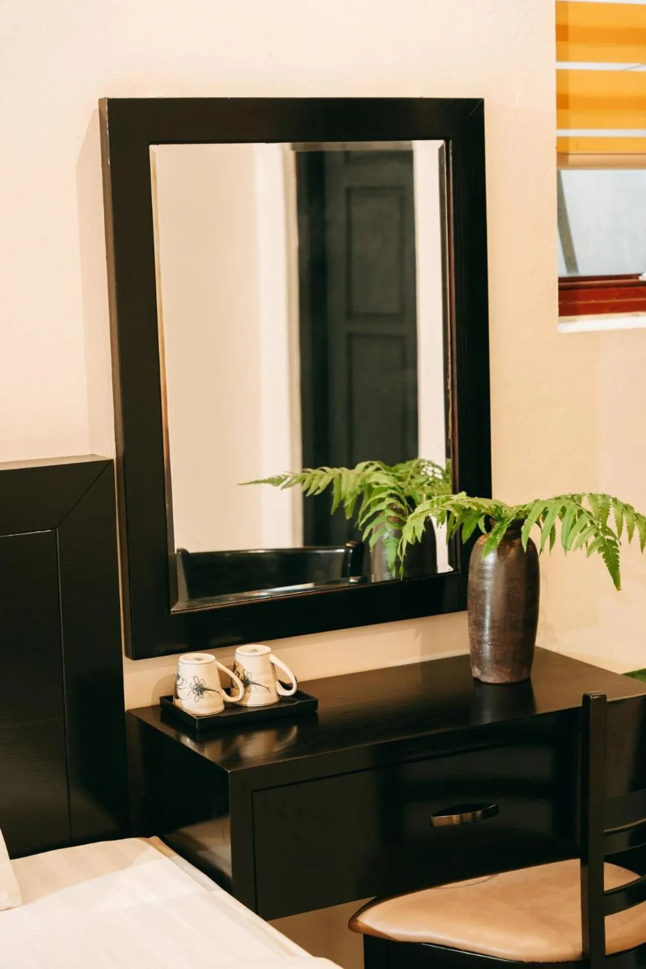 Seating area, Bed in Trang An Heritage Garden