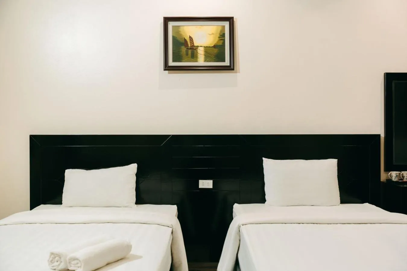 Bed in Trang An Heritage Garden