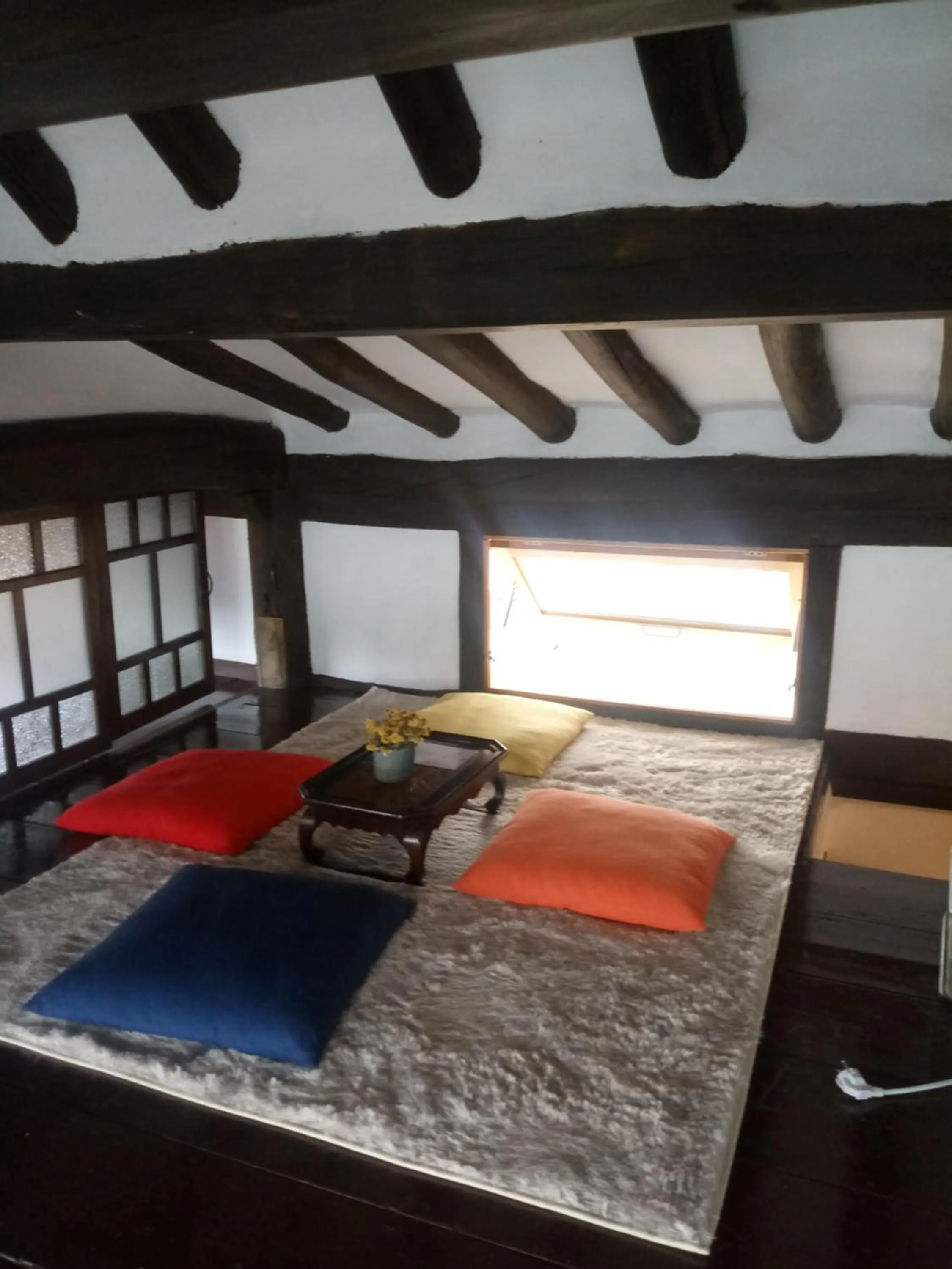 Bed in Hundred Years Hanok