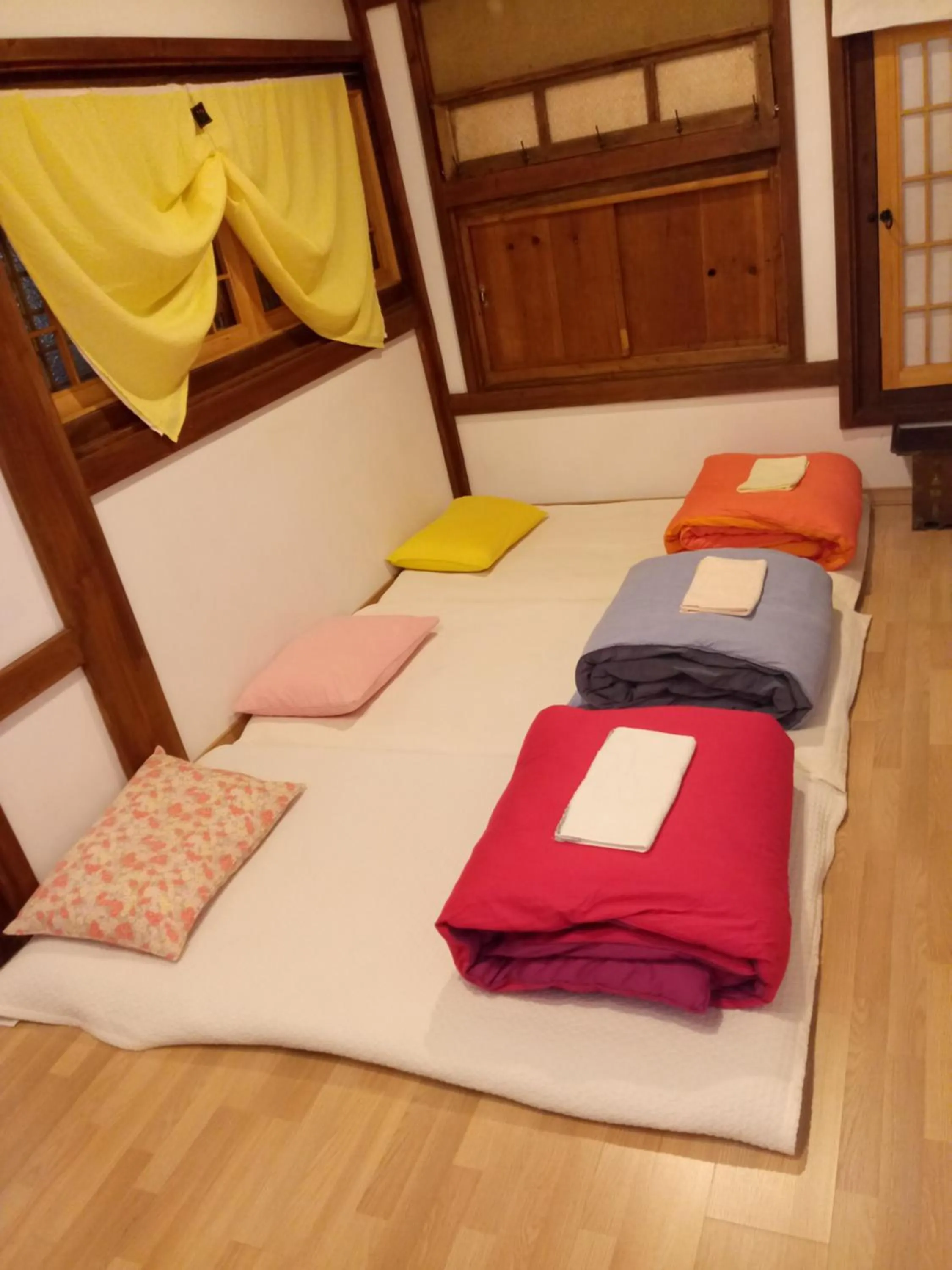 Bed in Hundred Years Hanok