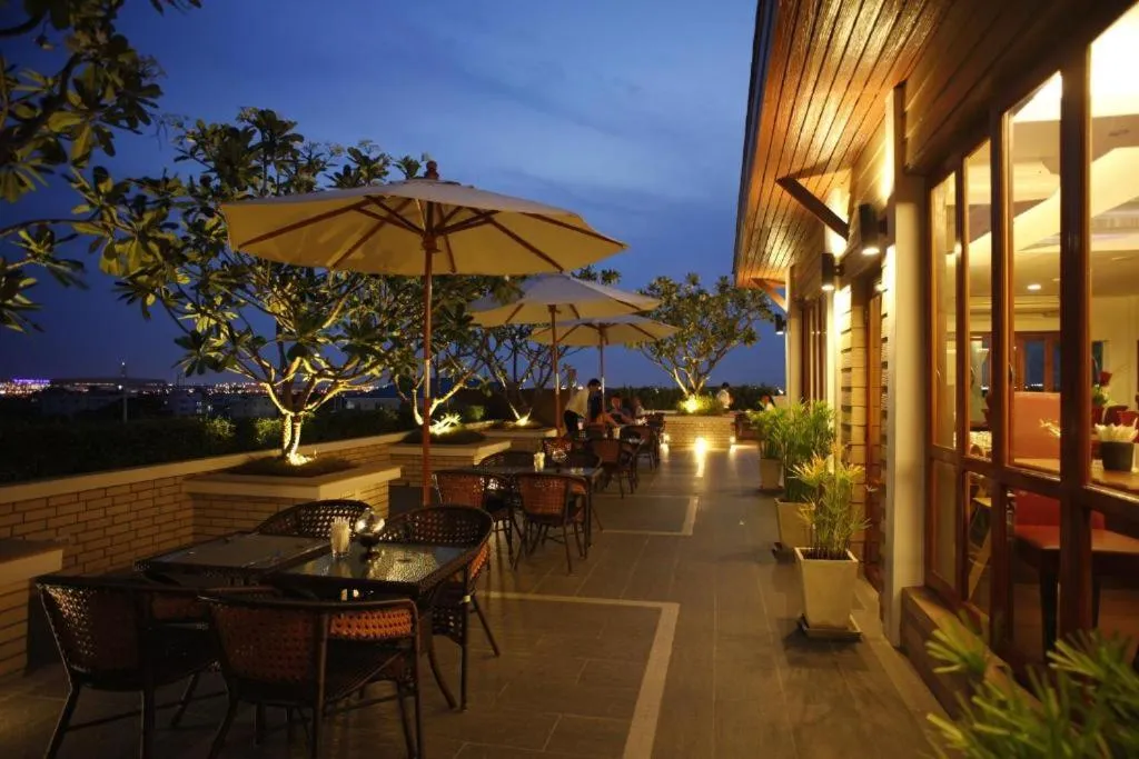 Suvarnabhumi Suite Hotel