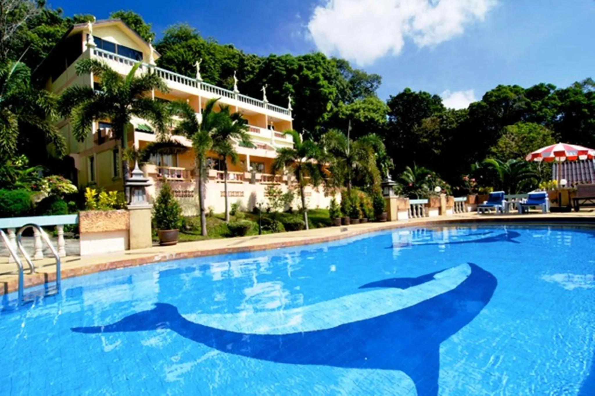 Swimming pool in Baan Karon Hill Phuket Resort
