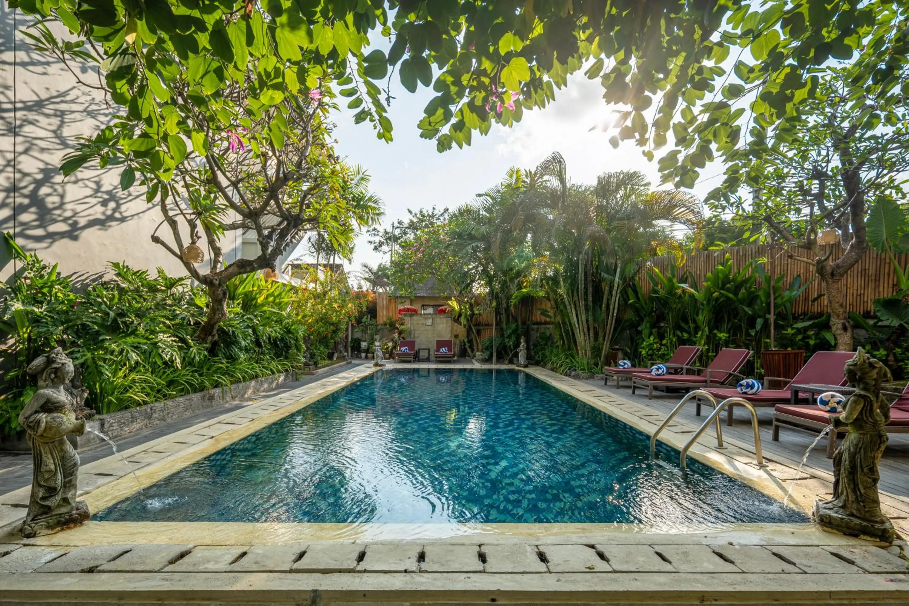 Swimming pool in Pondok Sari Kuta