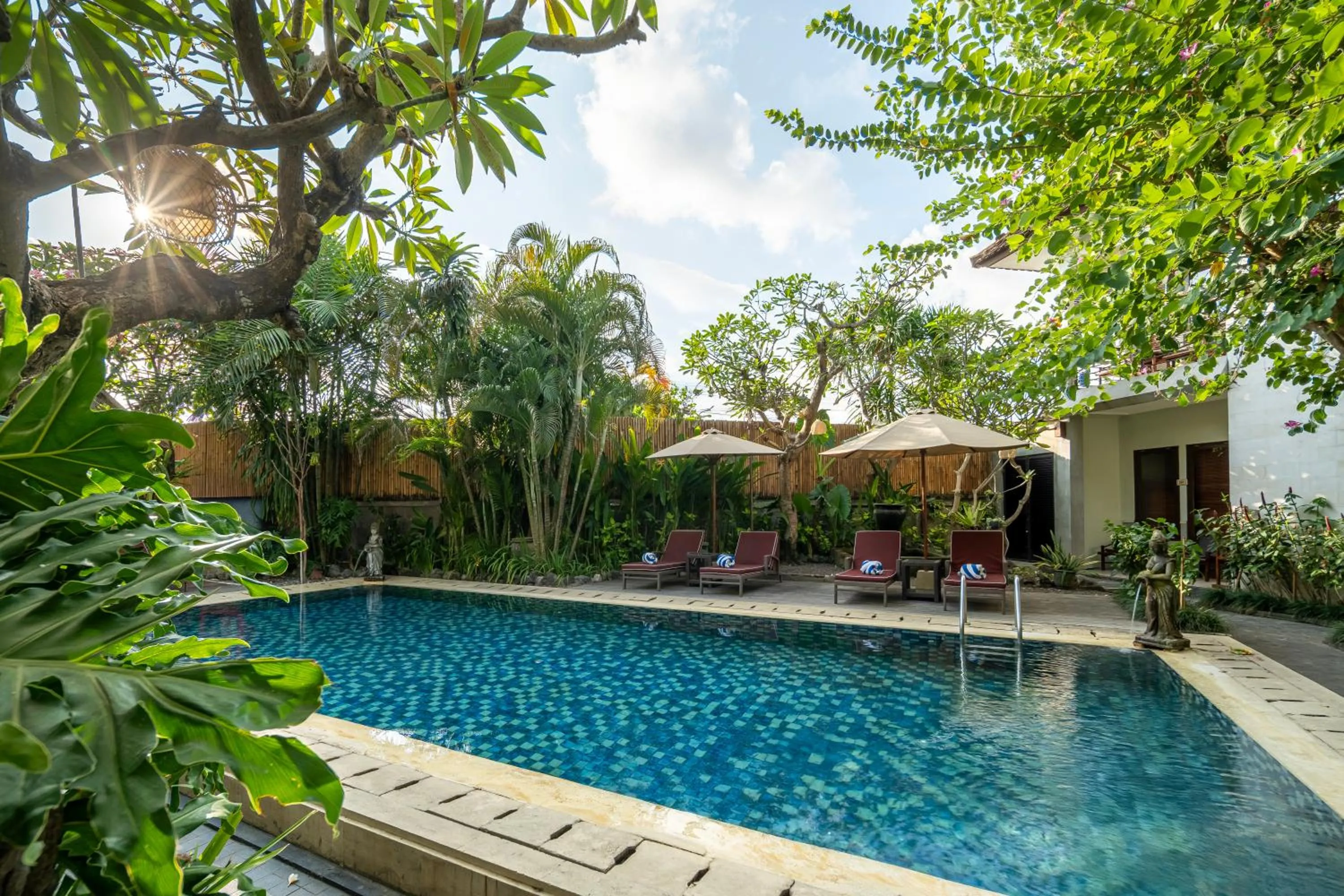 Swimming pool in Pondok Sari Kuta