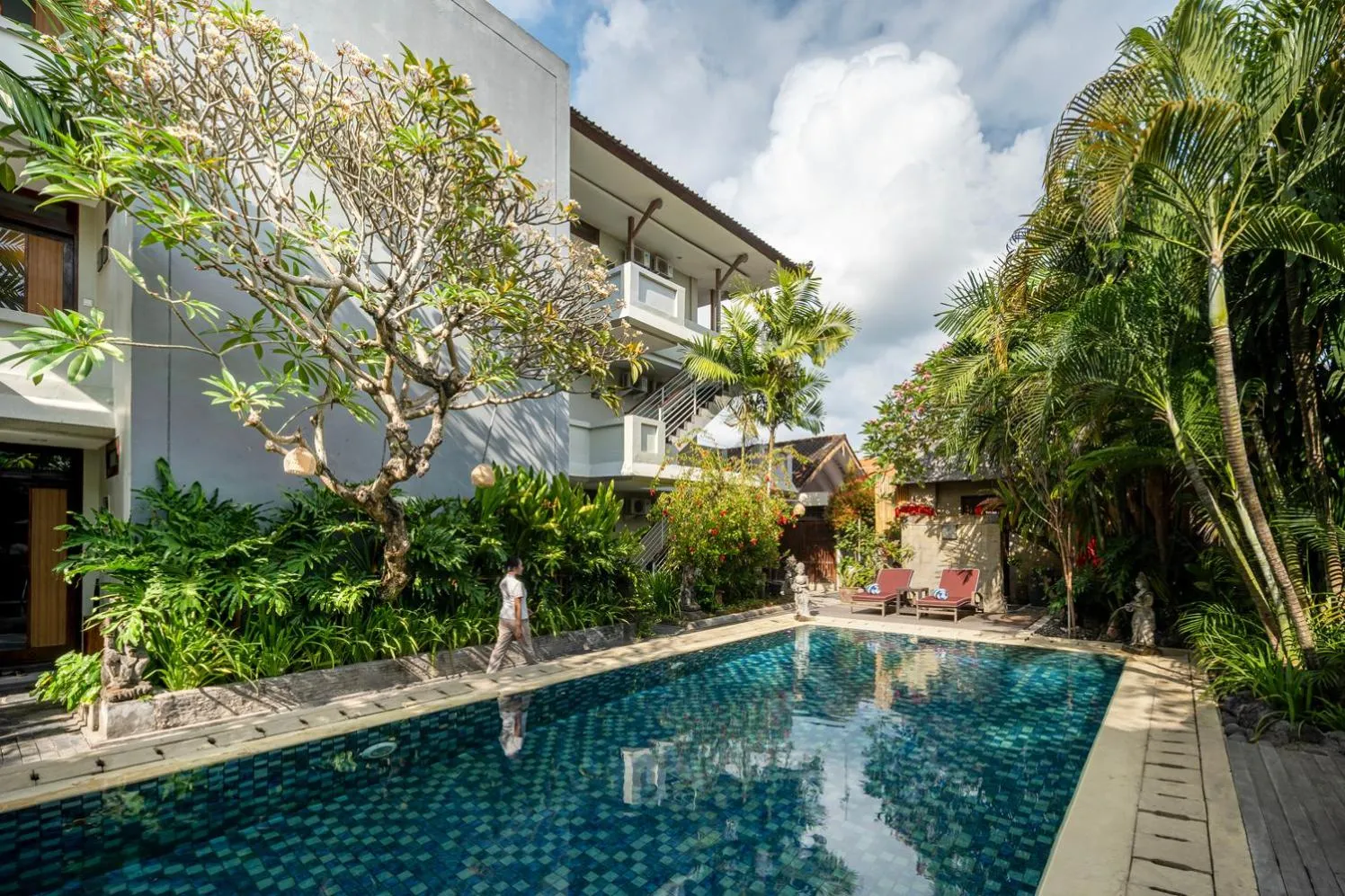 Swimming pool in Pondok Sari Kuta