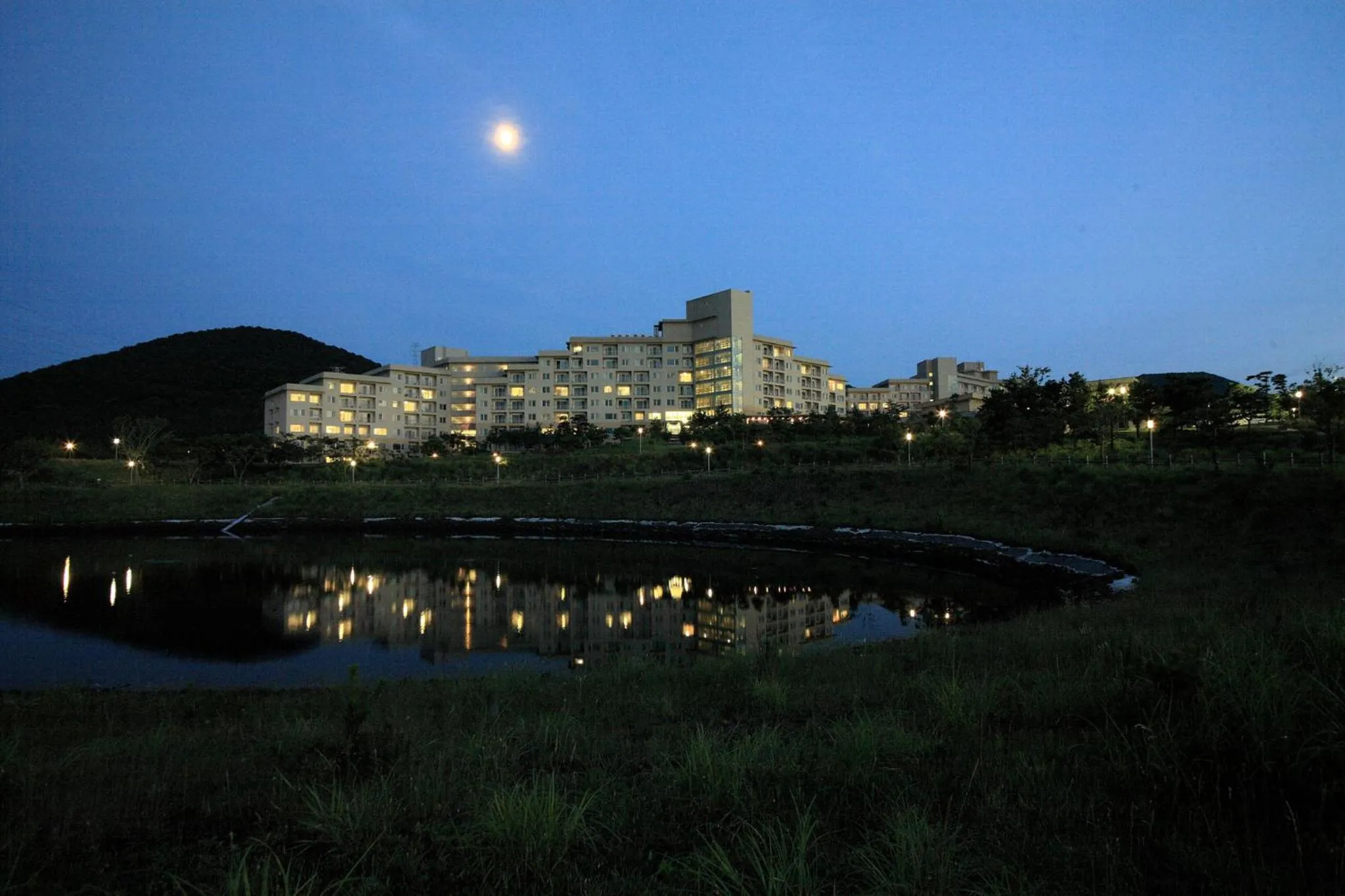 Facade/entrance in Hanwha Resort Jeju