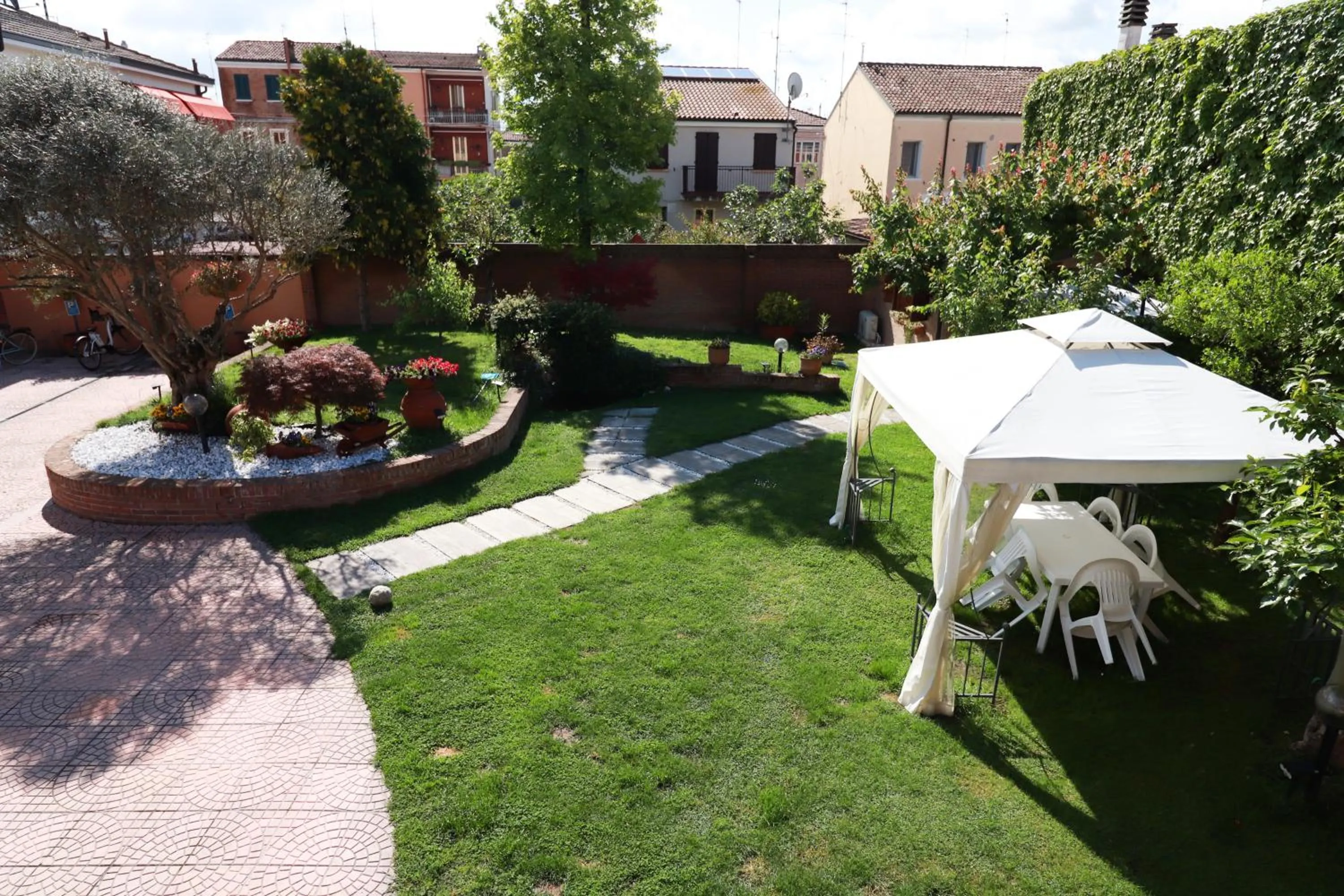 Garden in Villa Estense