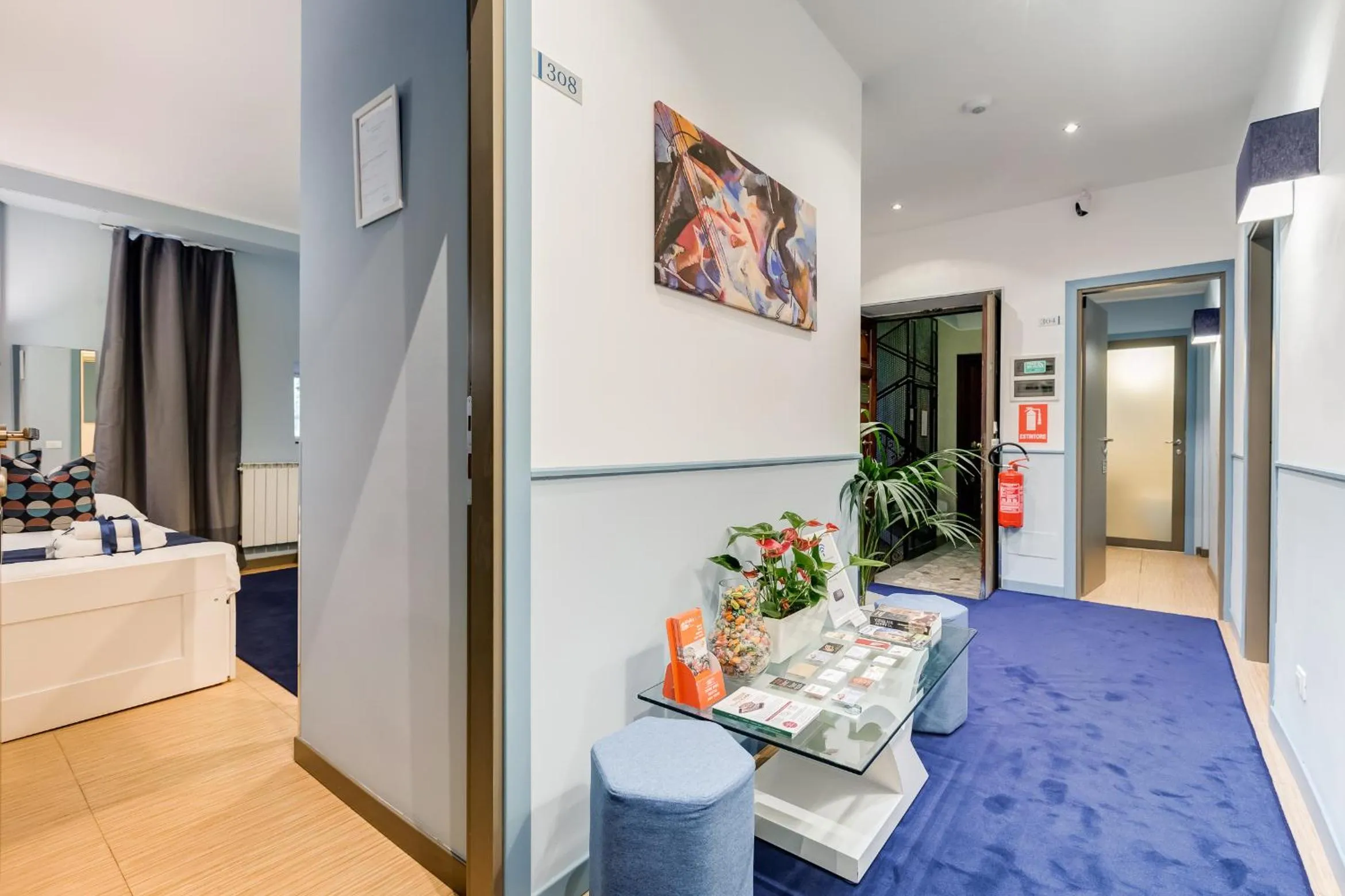 Lobby or reception, Bed in Easy Budget Colosseo