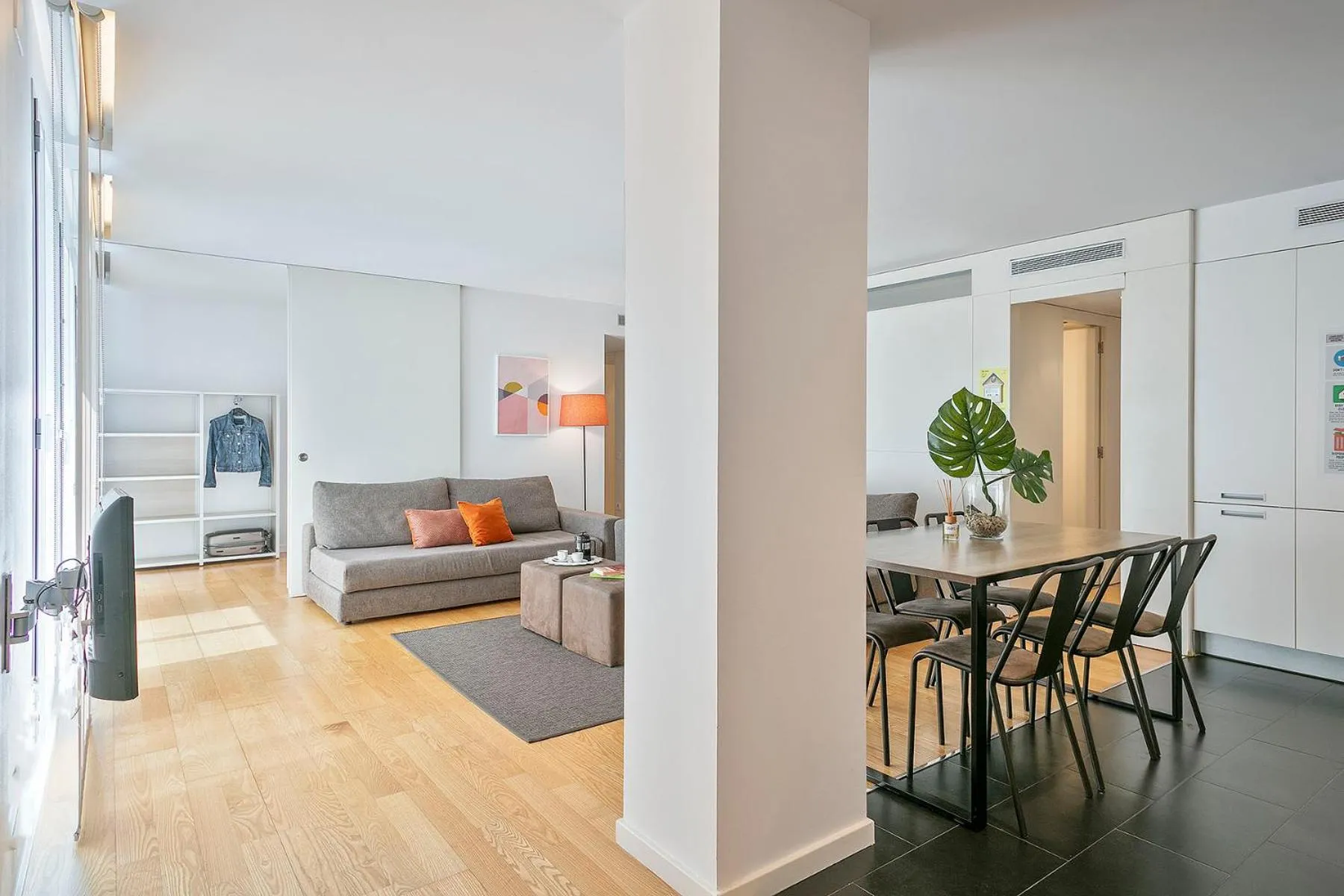 Photo of the whole room, Bed in Lugaris Beach Apartments