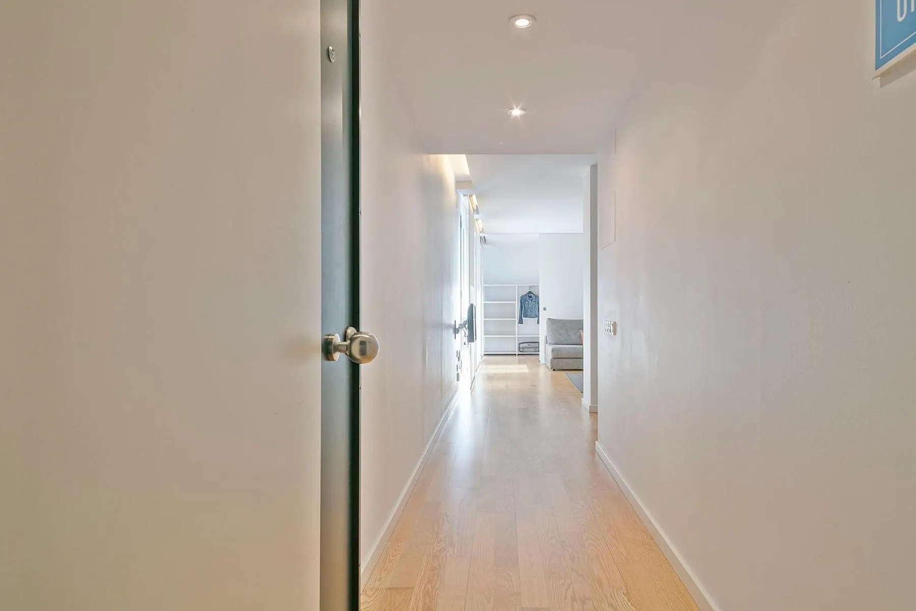 Photo of the whole room in Lugaris Beach Apartments