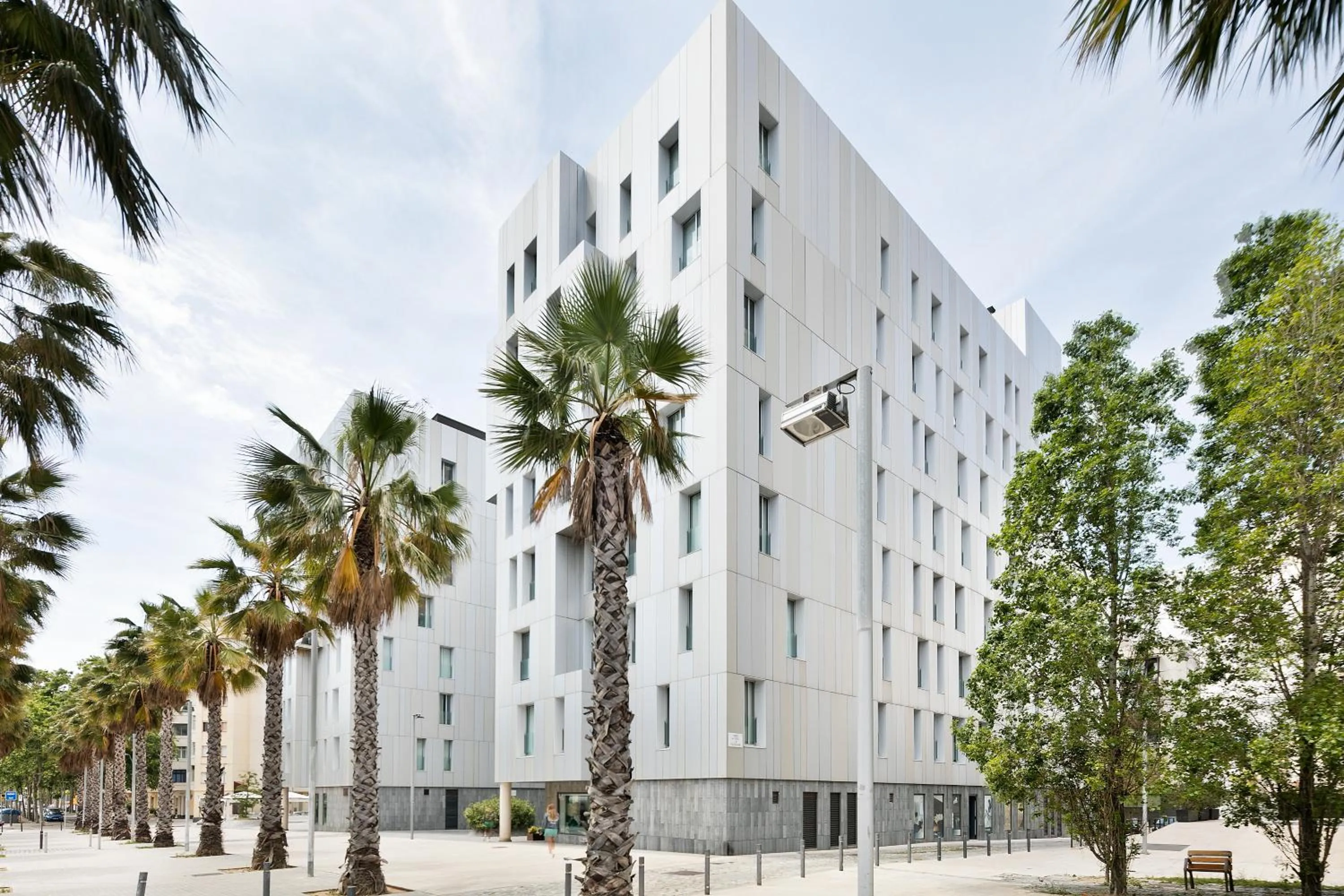 Property building in Lugaris Beach Apartments