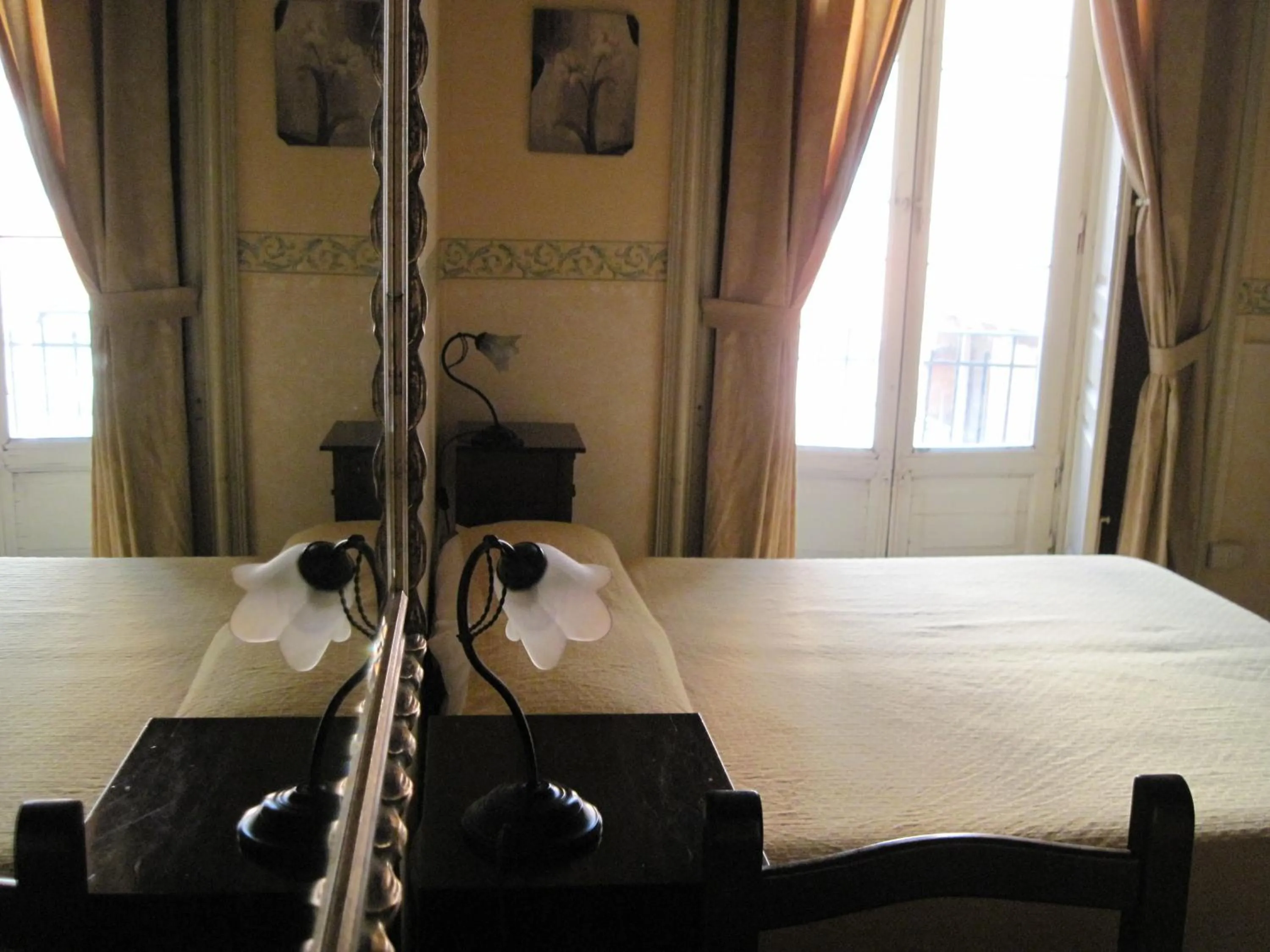 Bedroom, Bed in San Demetrio