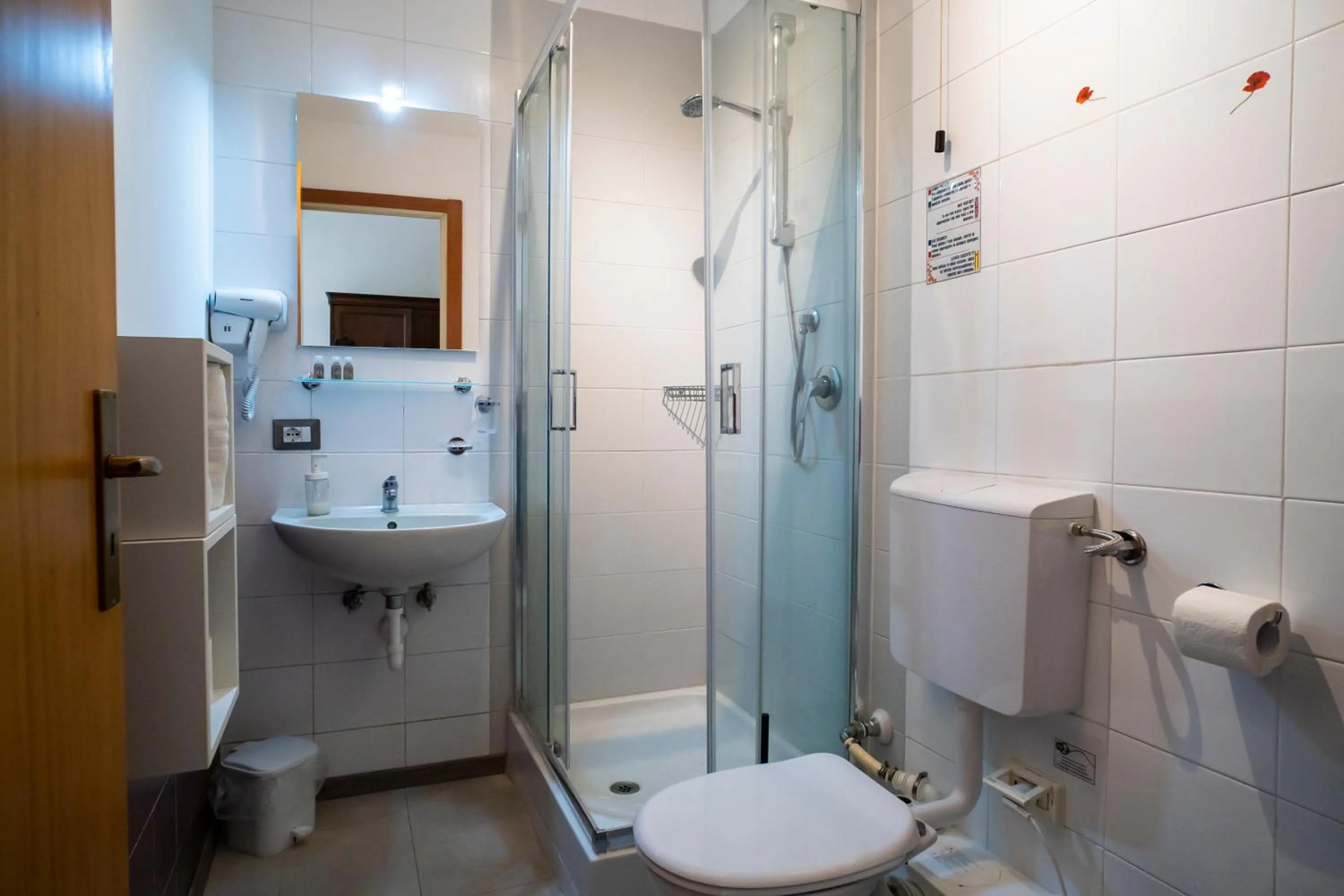 Bathroom in San Demetrio