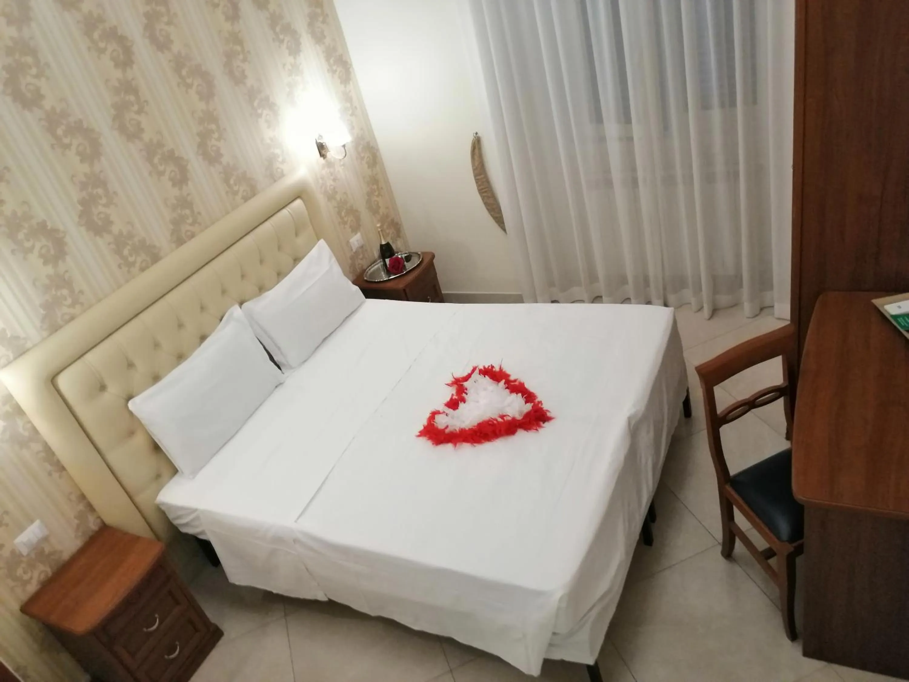 Photo of the whole room, Bed in Suite Dal Conte