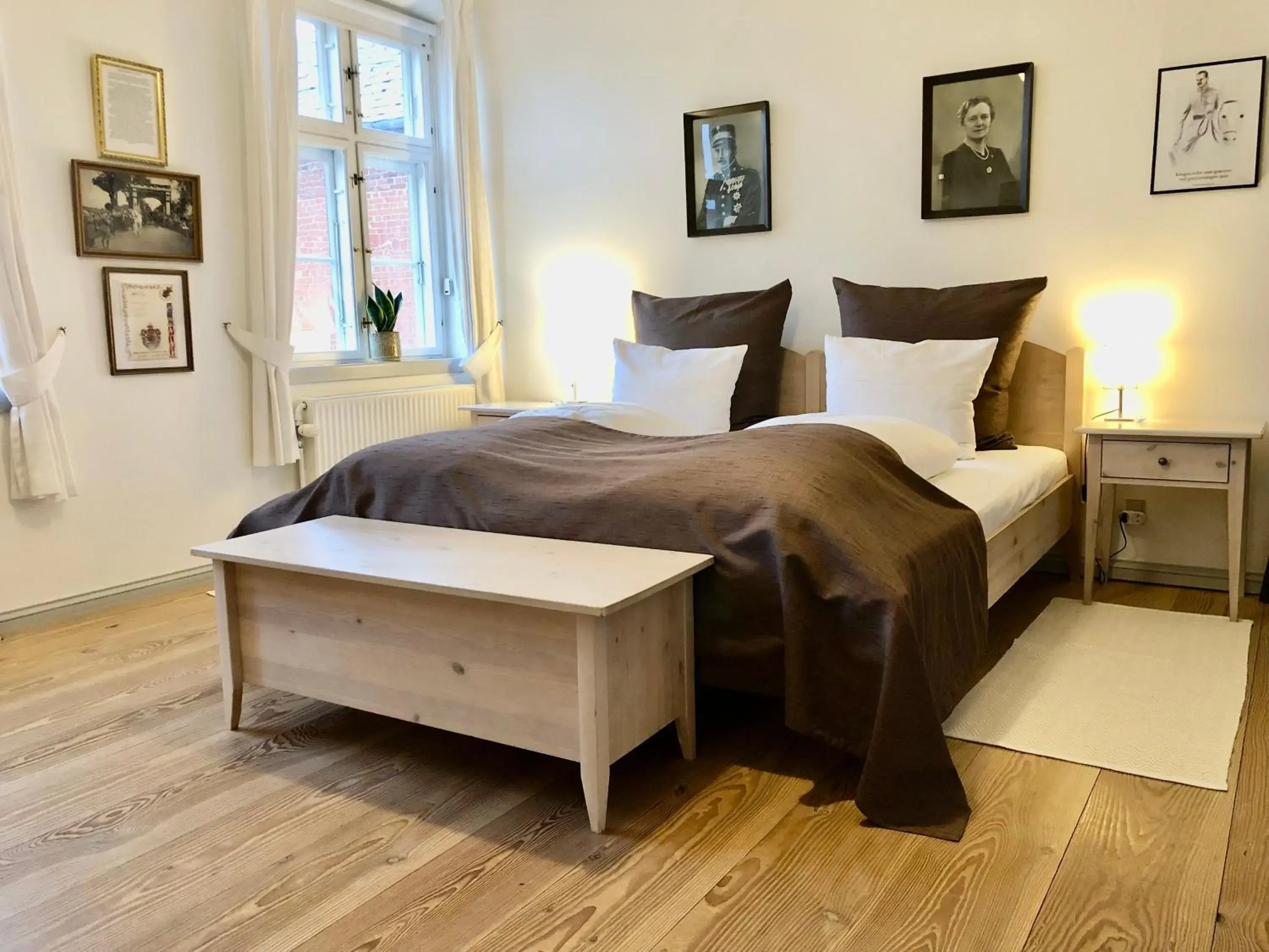 Double Room with Private Bathroom in Brødremenighedens Hotel Double Room with Private Bathroom in Brødremenighedens Hotel