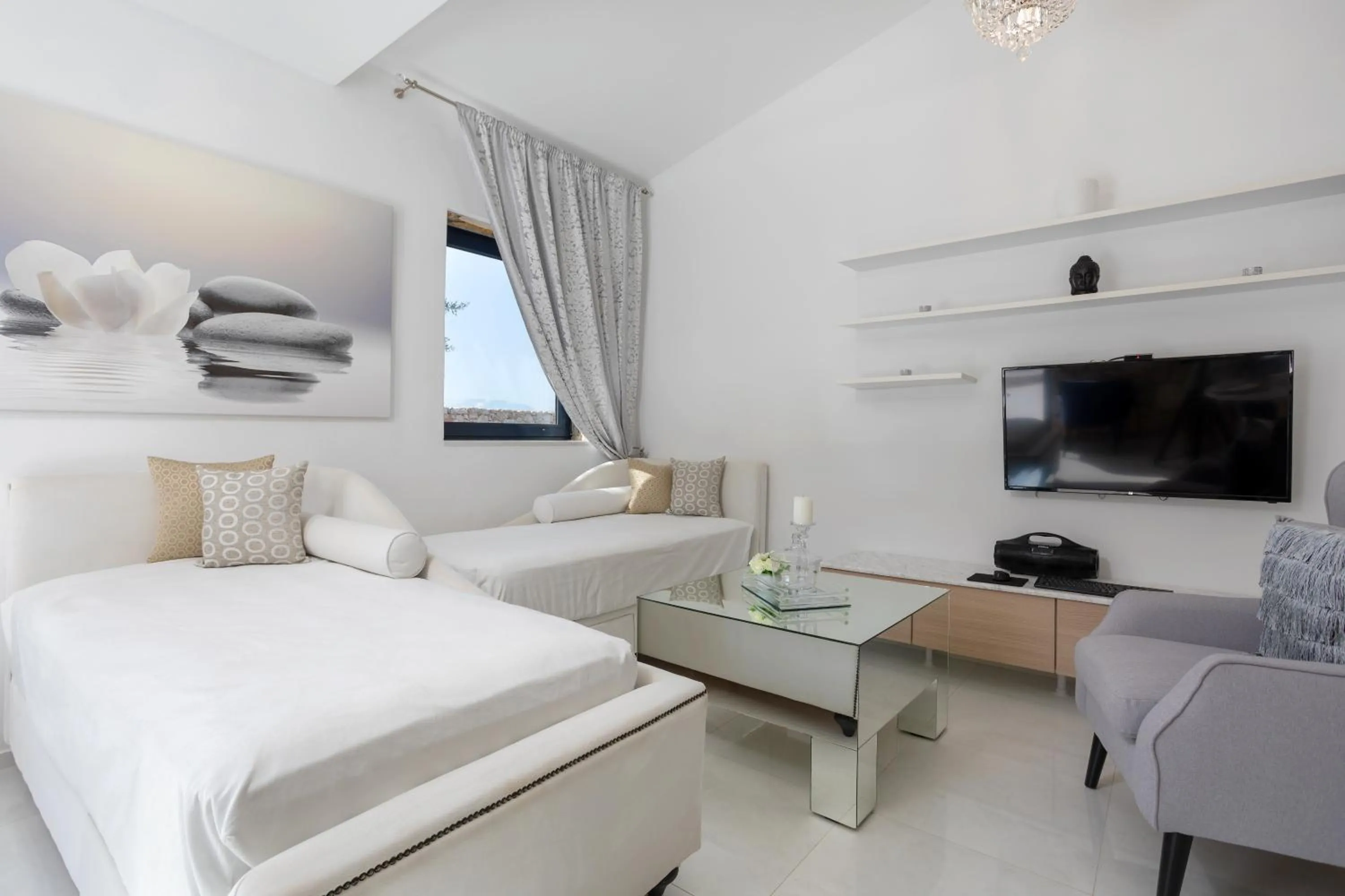 TV and multimedia, Bed in Dion Villa Zakynthos Greece