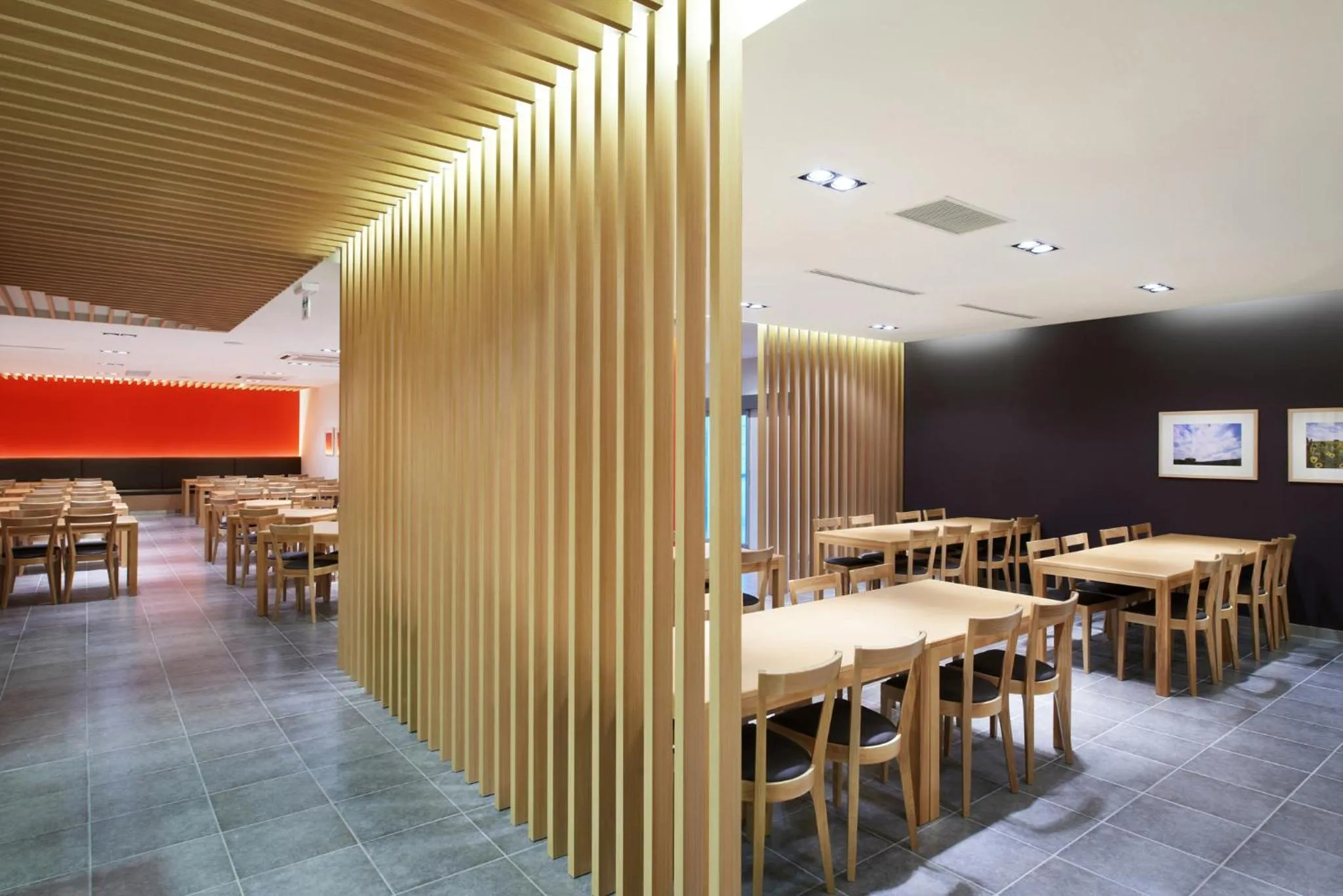 Restaurant/places to eat in Hanwha Resort Sanjeong Lake Annecy