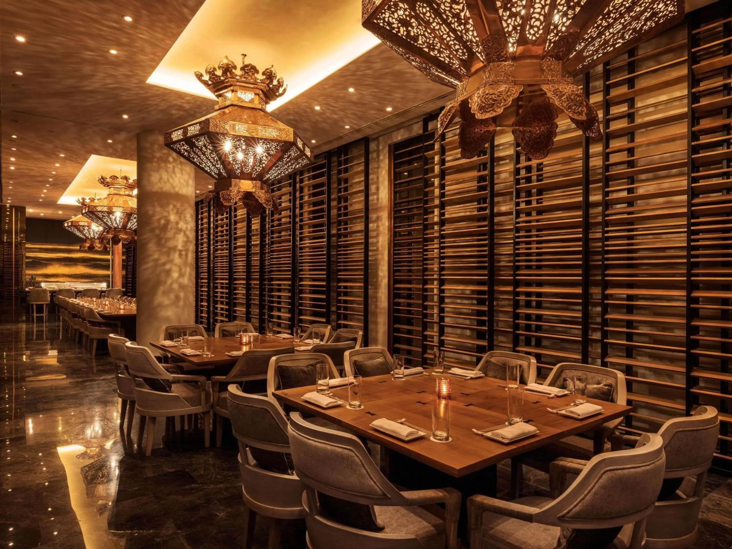 Restaurant/places to eat in Mondrian Doha