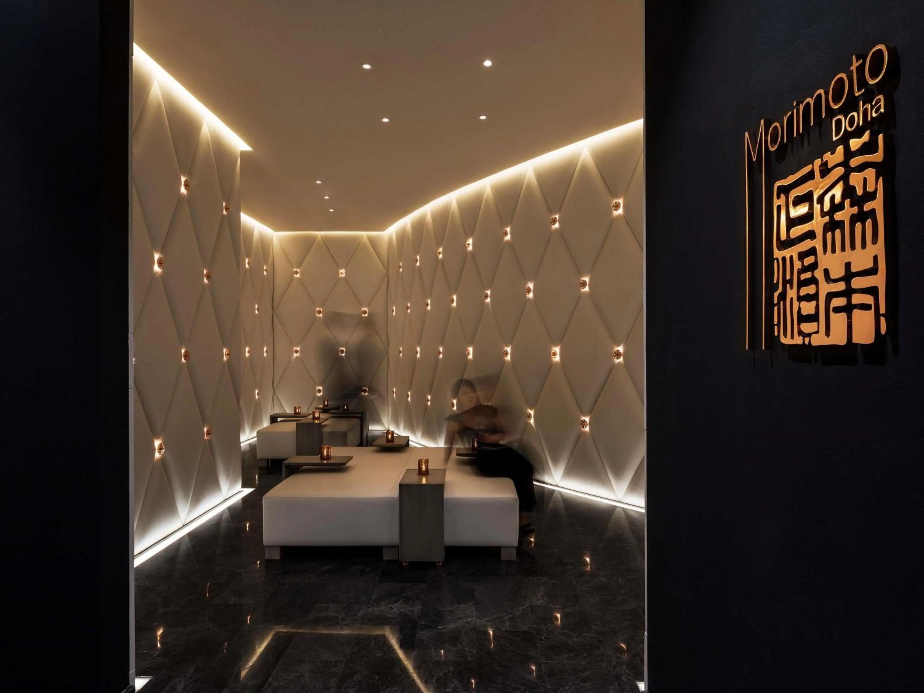 Restaurant/places to eat in Mondrian Doha