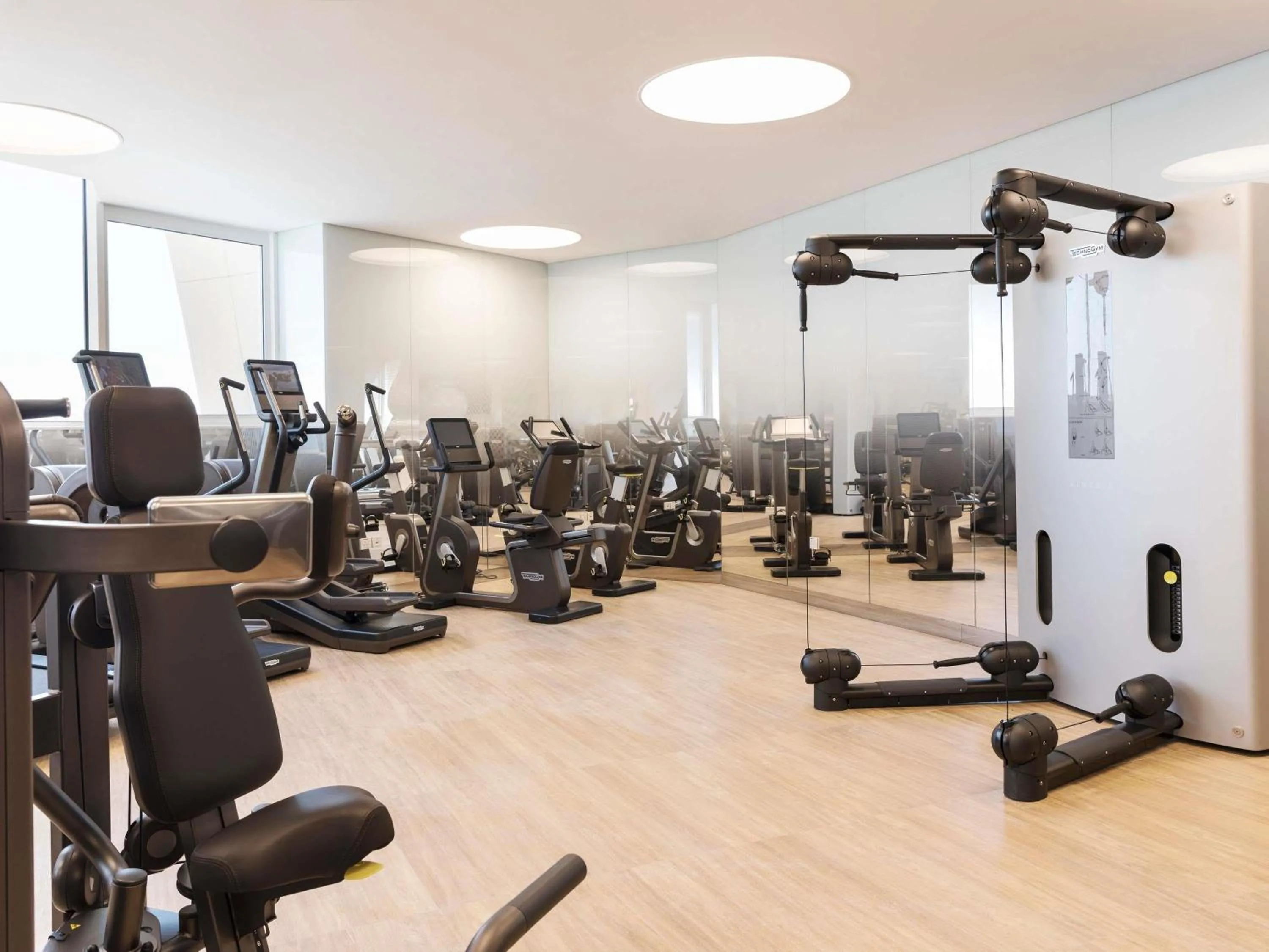 Fitness centre/facilities in Mondrian Doha