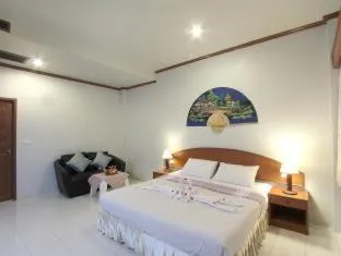 Bed in Choophorn House