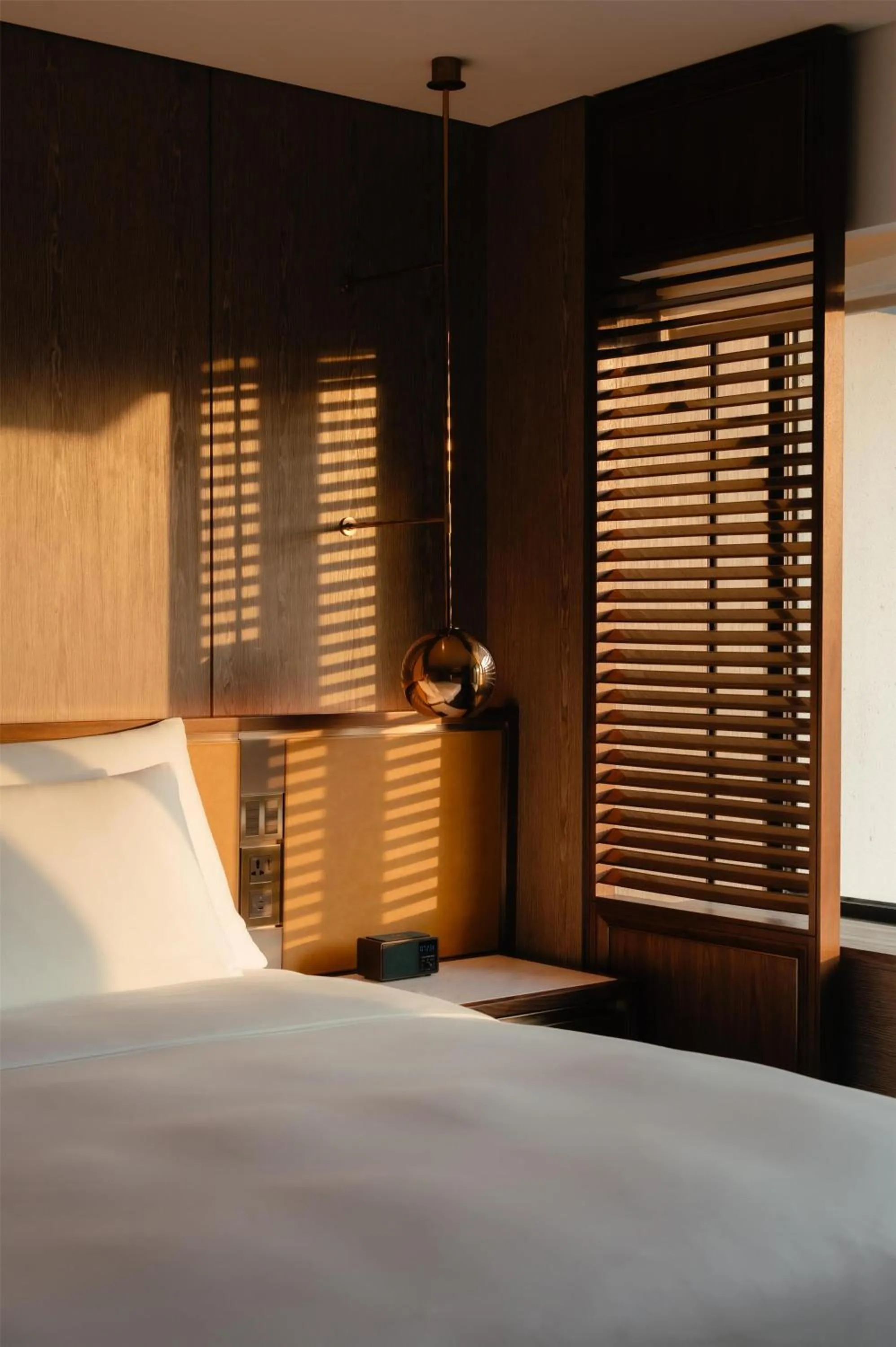 Photo of the whole room, Bed in Grand Hyatt Singapore