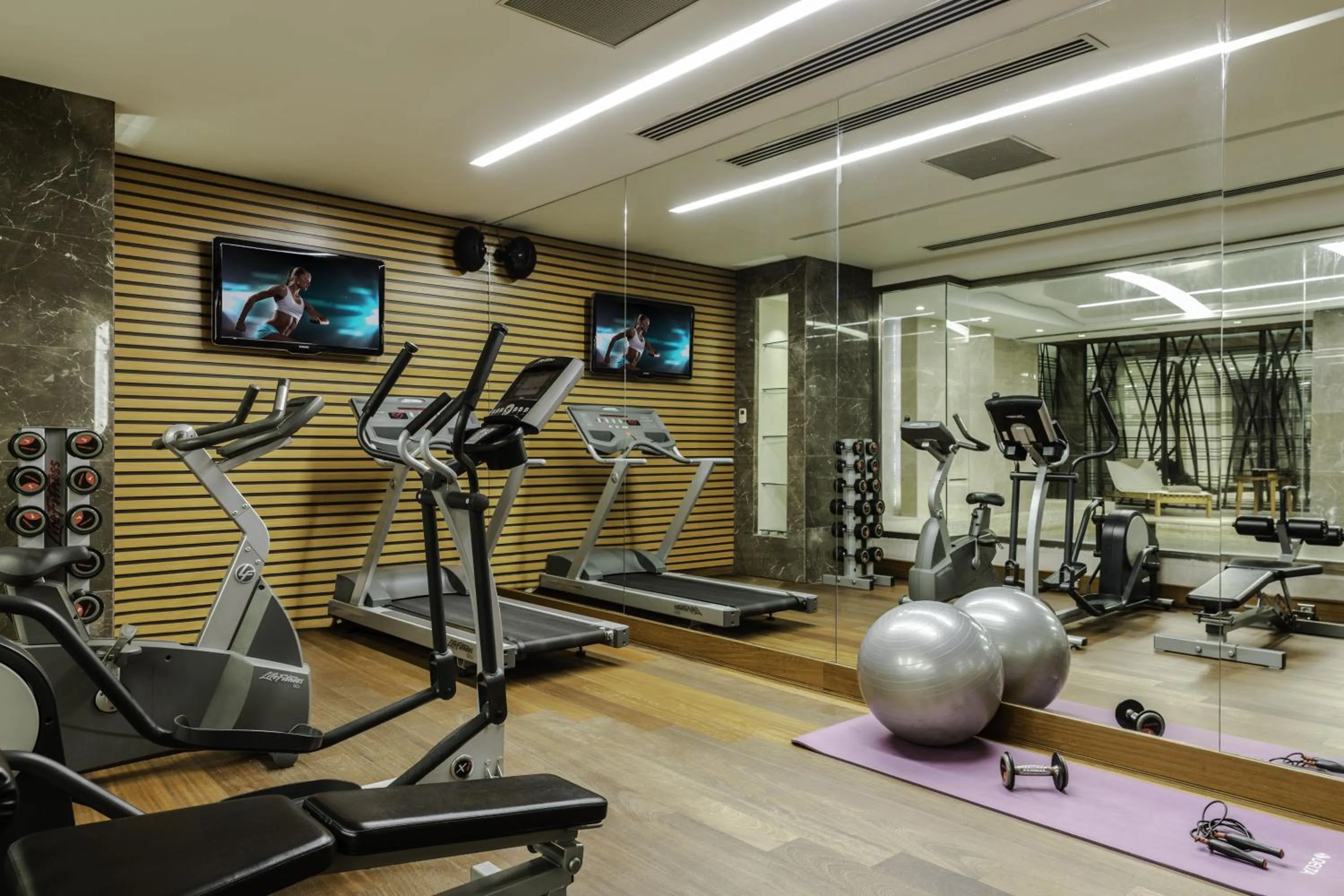 Fitness centre/facilities in Levni Hotel & SPA - Special Category
