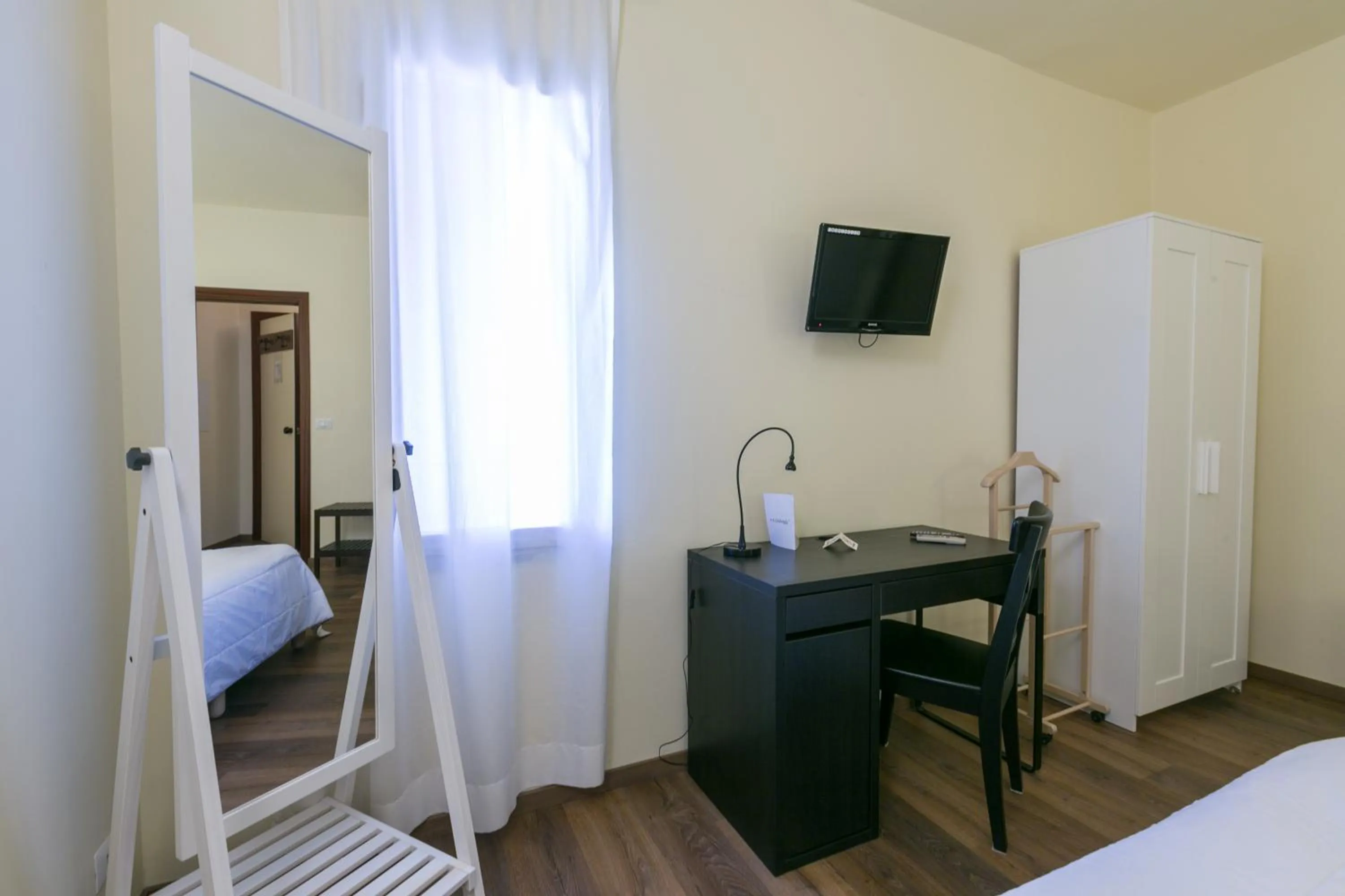 Photo of the whole room, Bed in Albergo Il Cochino